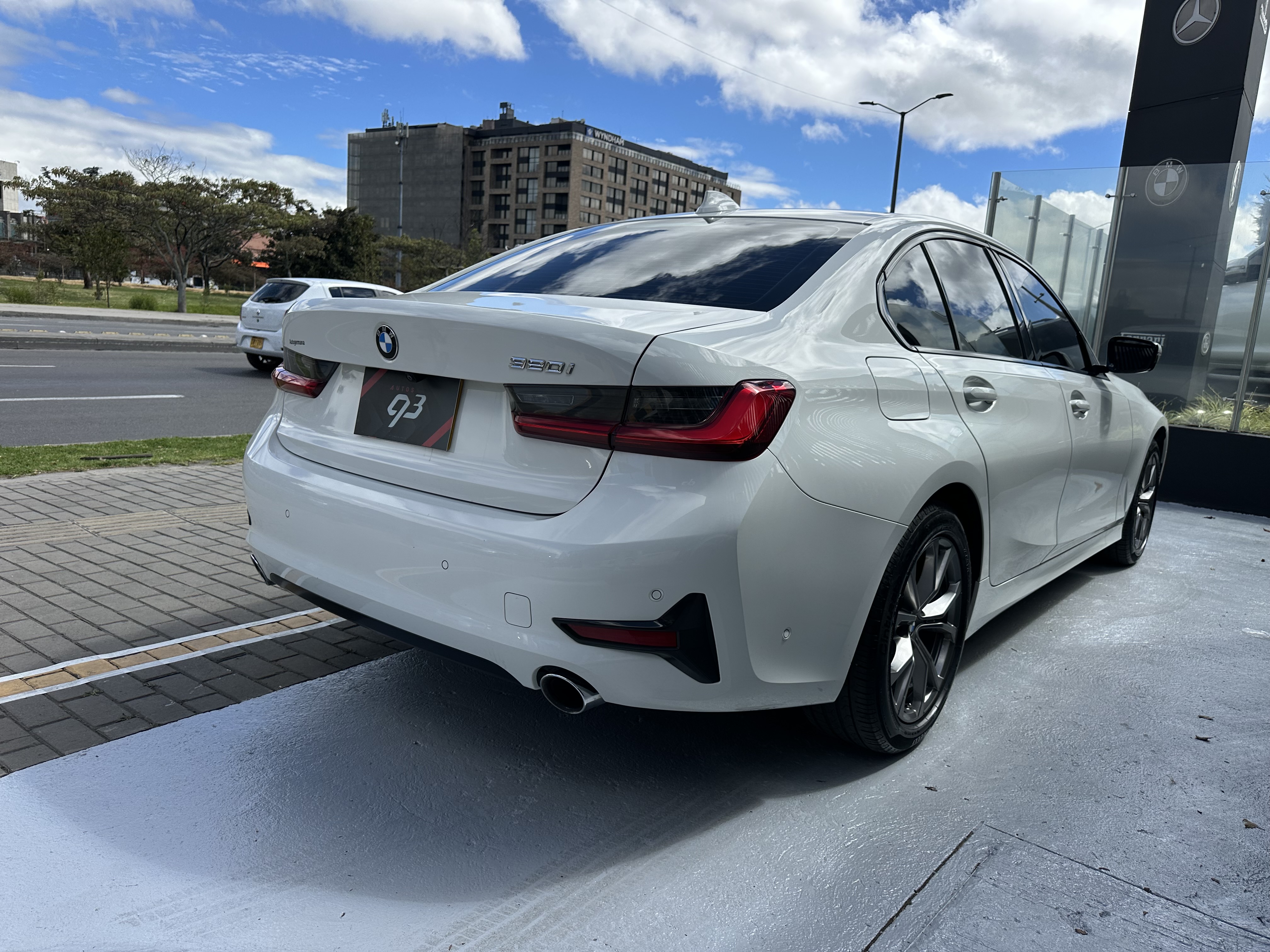 BMW 320I SEDAN 2020