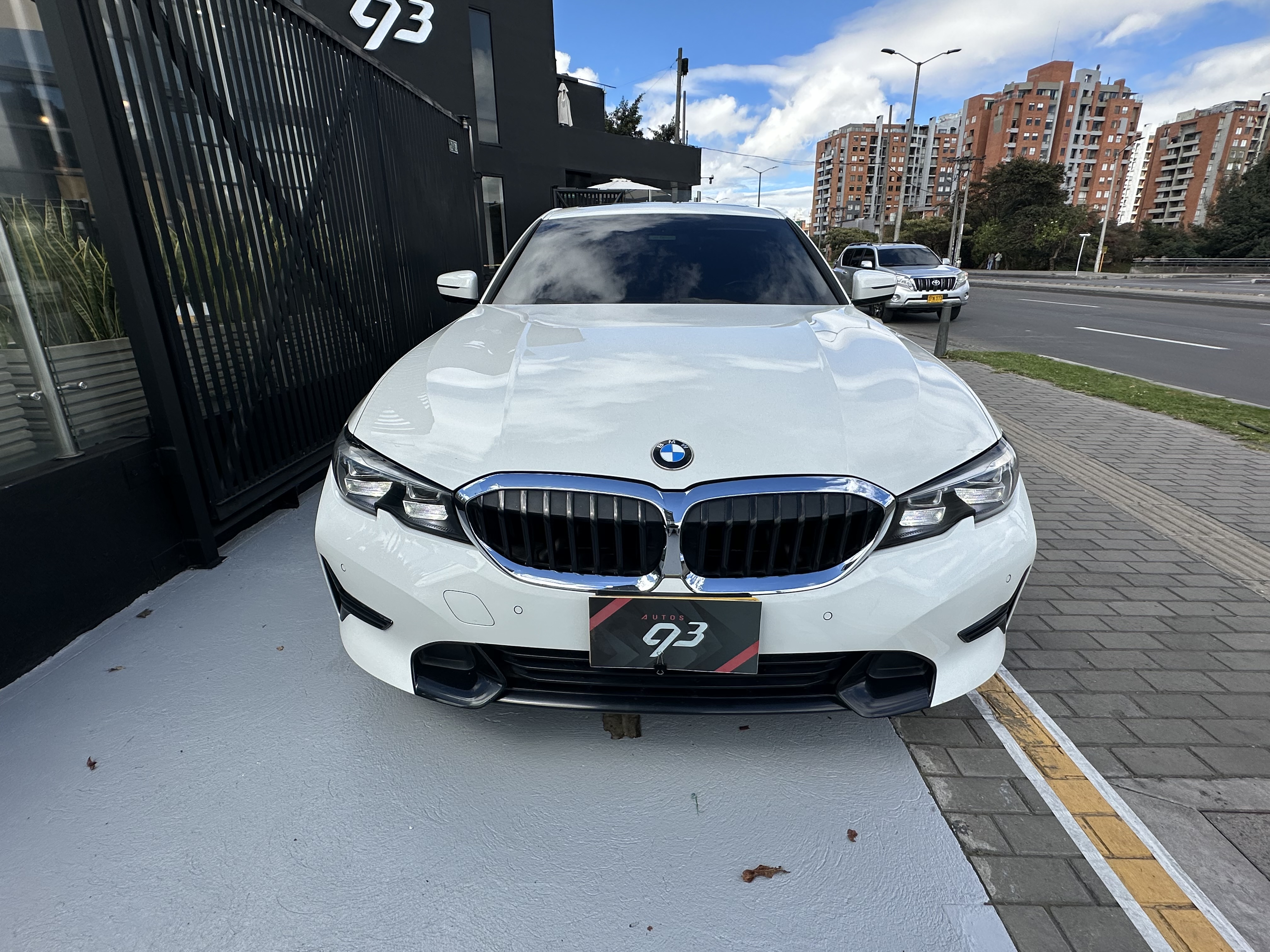 BMW 320I SEDAN 2020