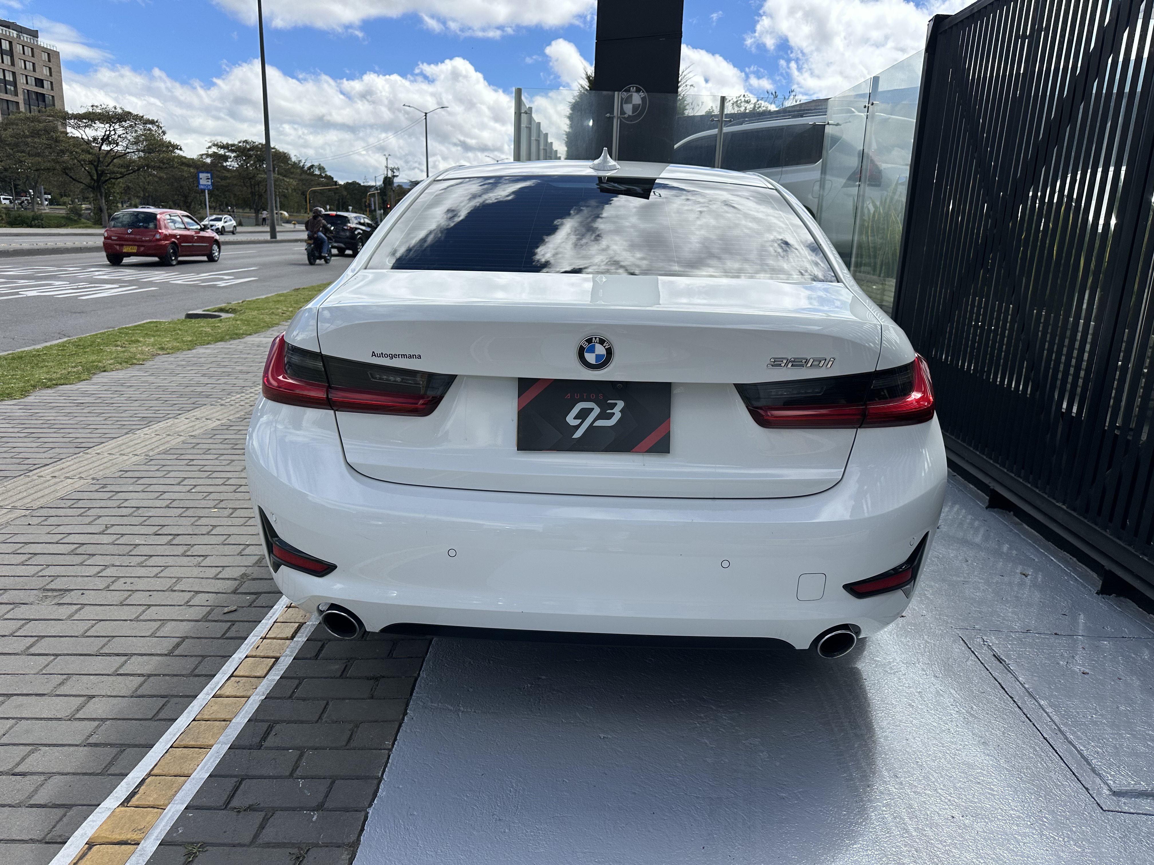 BMW 320I SEDAN 2020