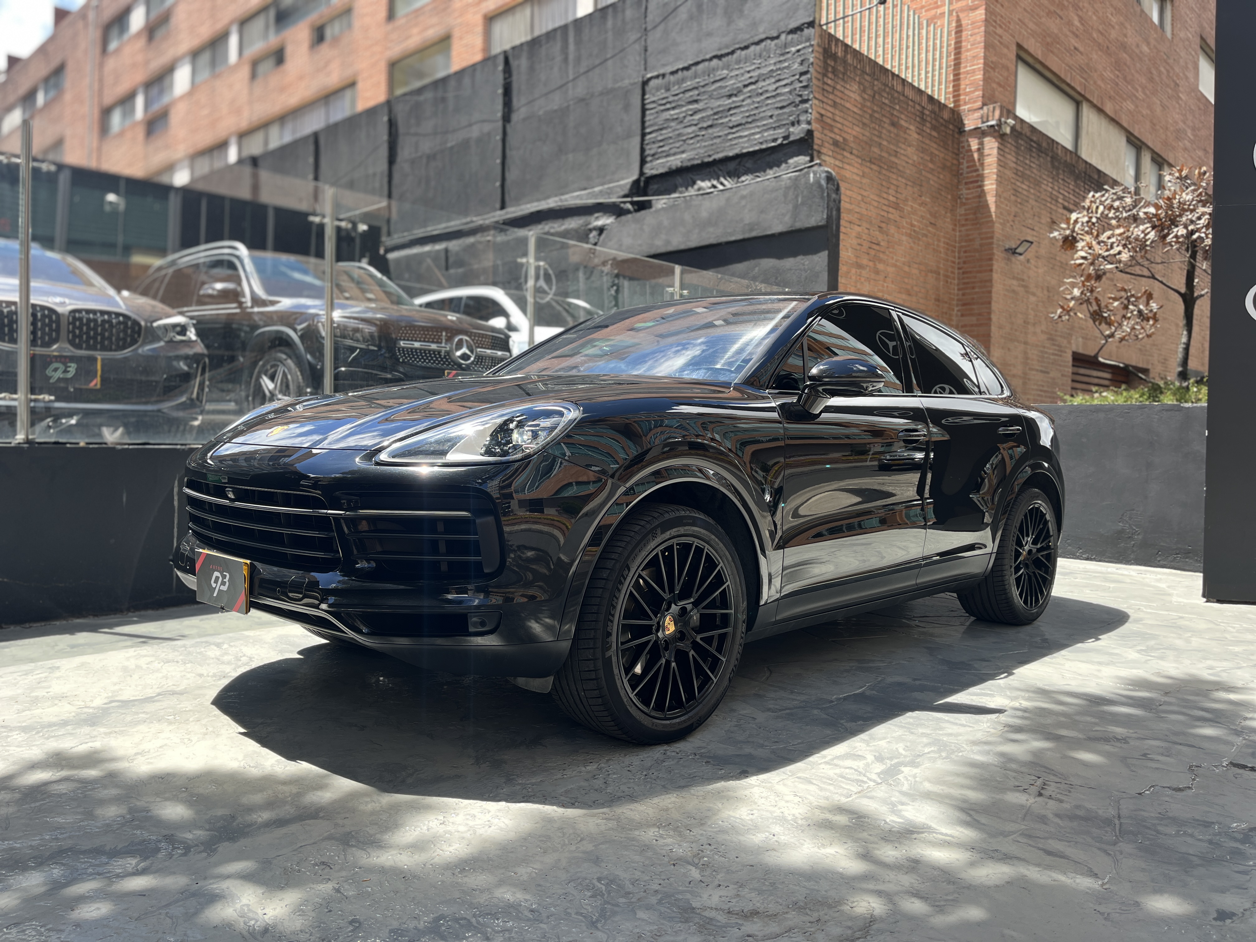 PORSCHE CAYENNE PLATINUM EDITION 2023