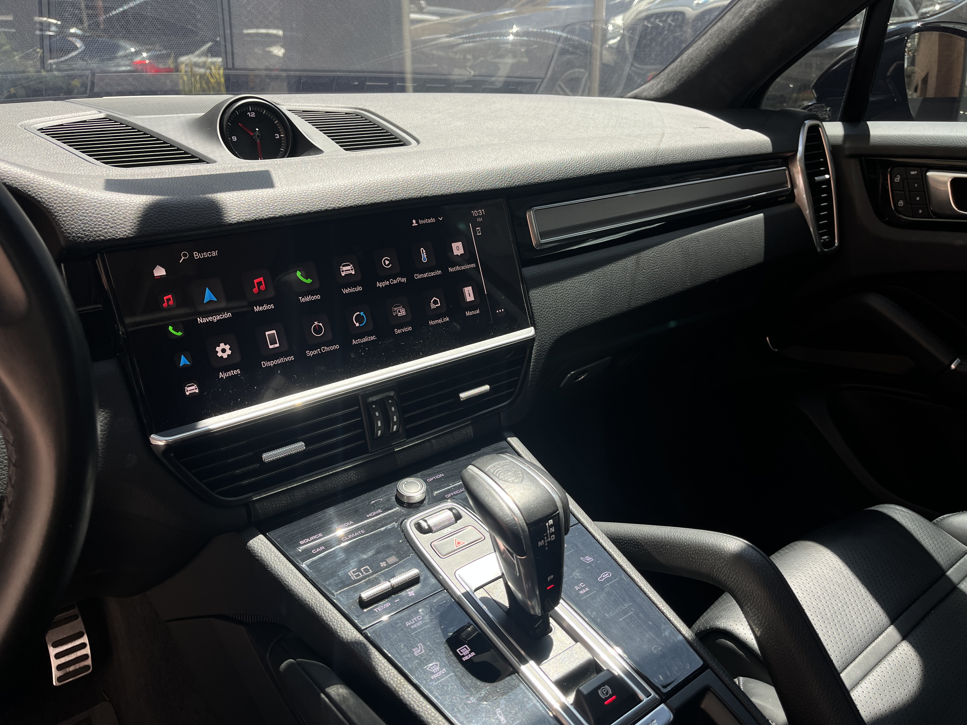 PORSCHE CAYENNE PLATINUM EDITION 2023