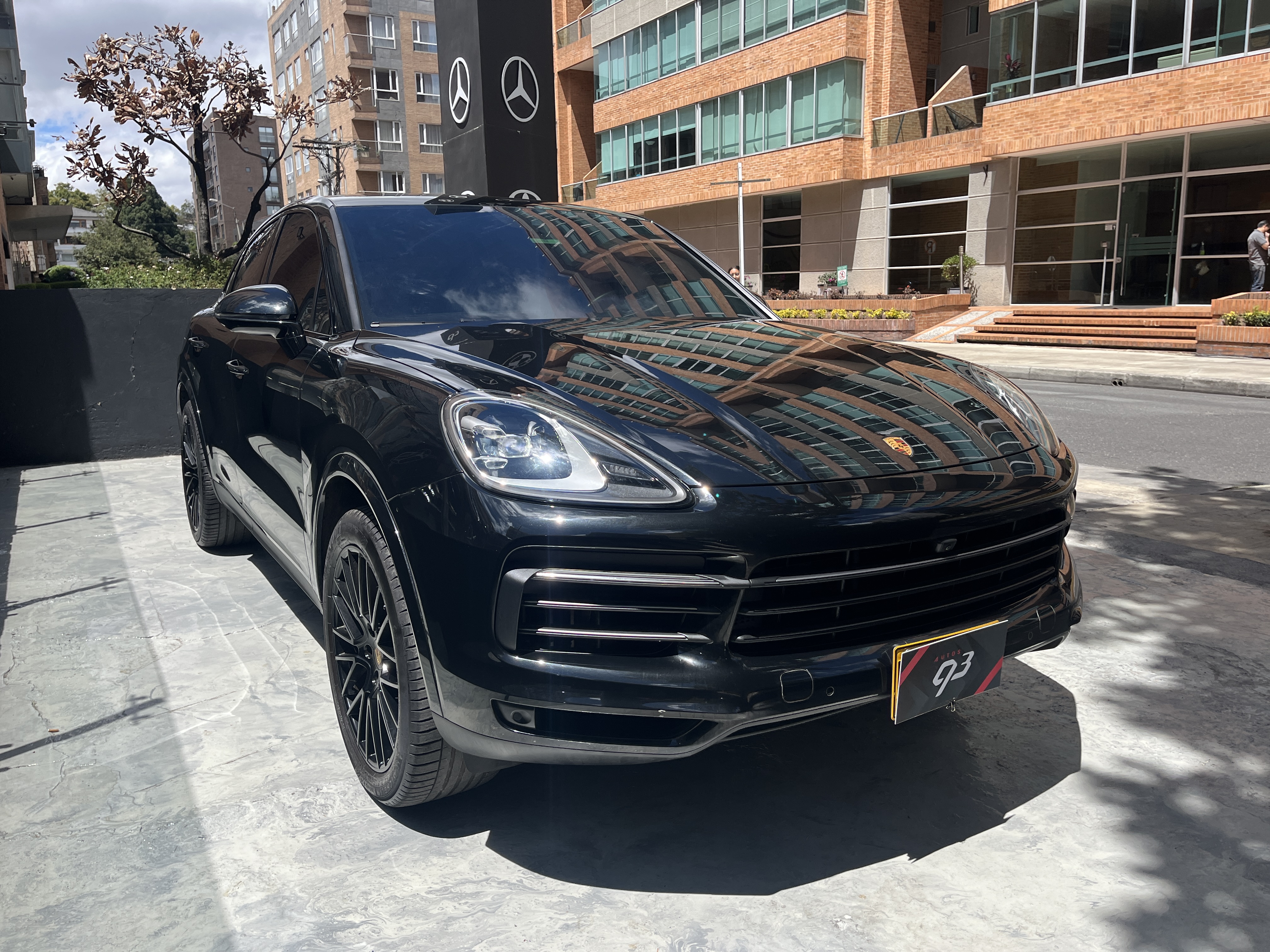 PORSCHE CAYENNE PLATINUM EDITION 2023