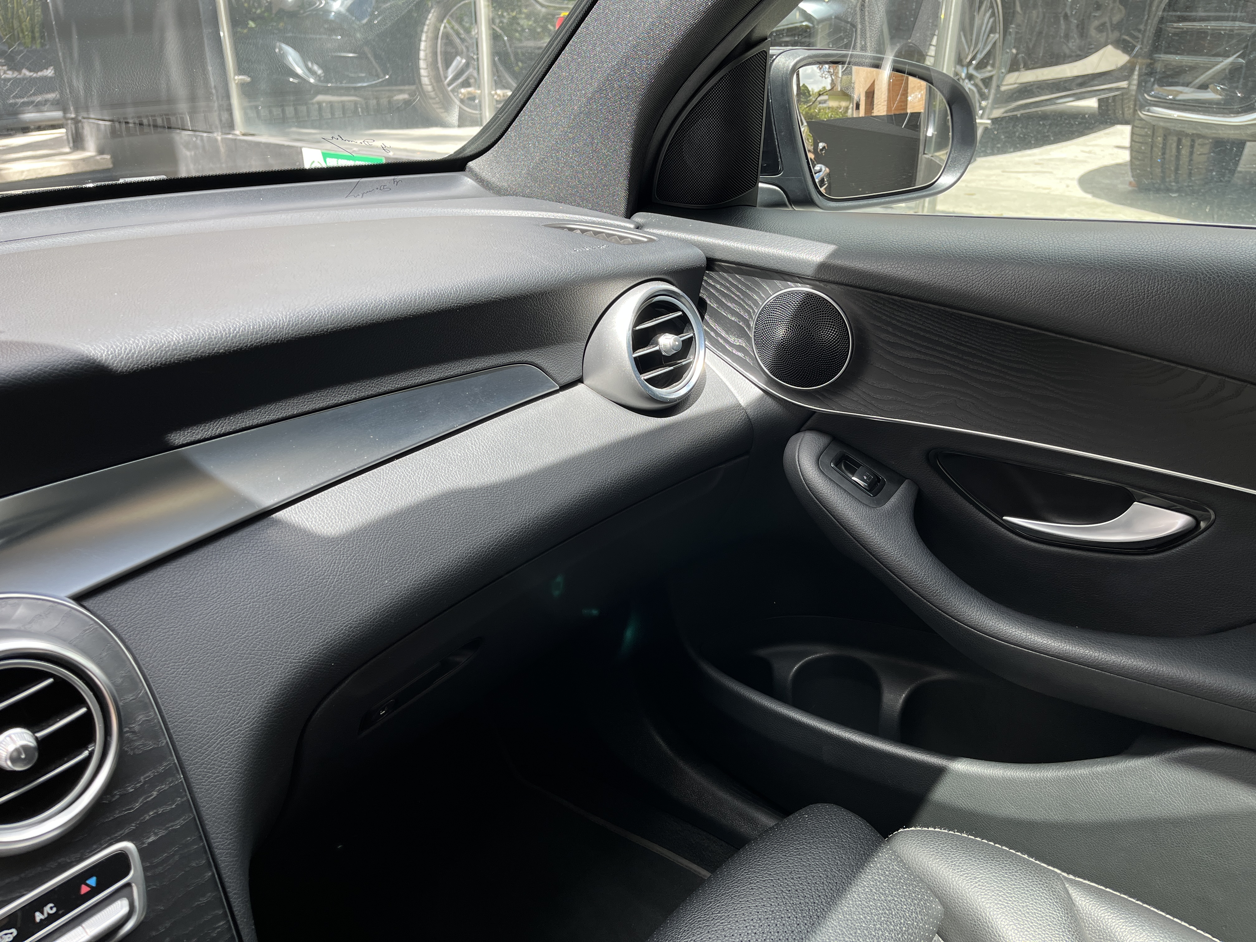 MERCEDES-BENZ GLC350 E MATIC 2019