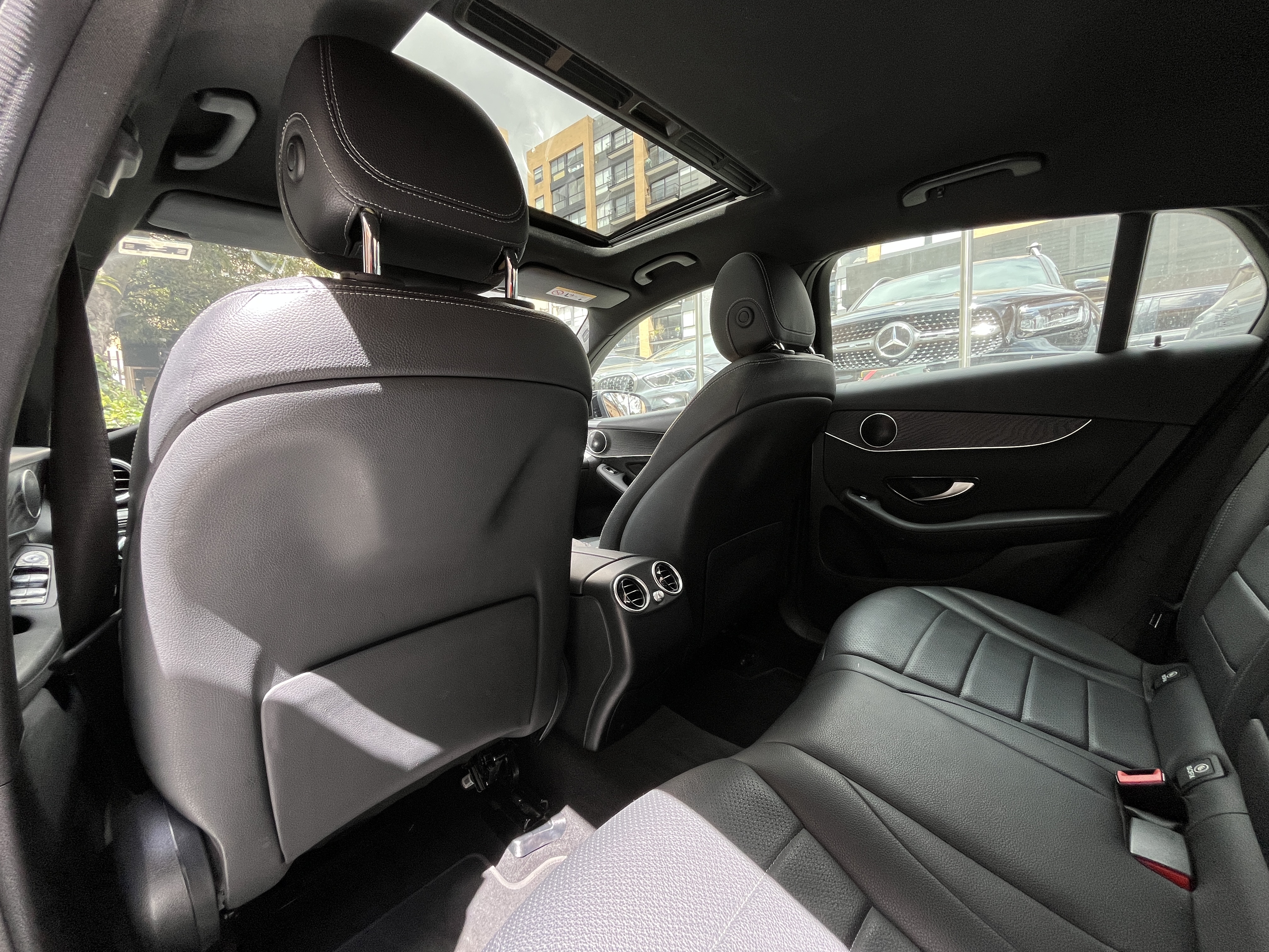 MERCEDES-BENZ GLC350 E MATIC 2019