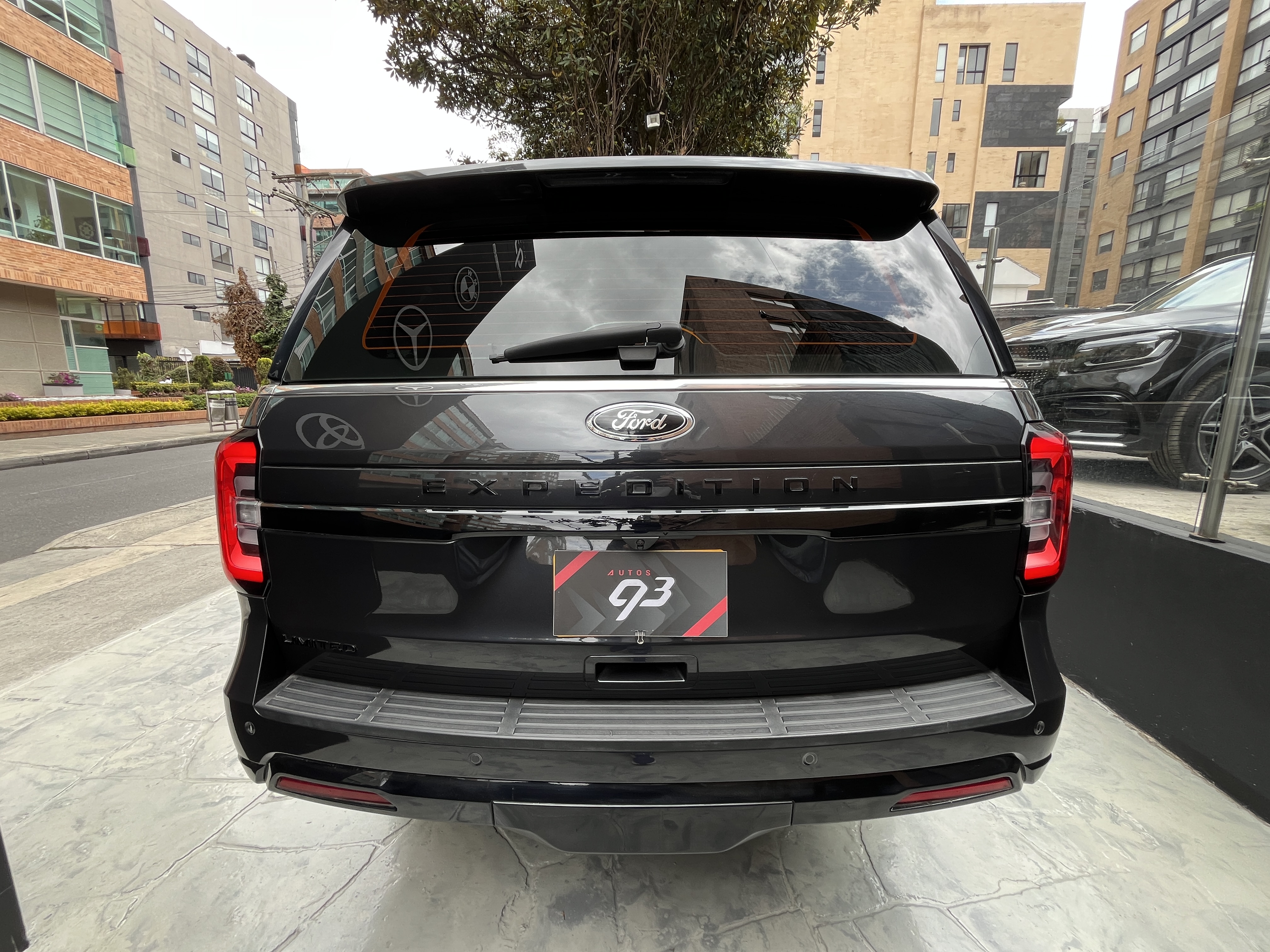 FORD EXPEDITION LIMITED 2023
