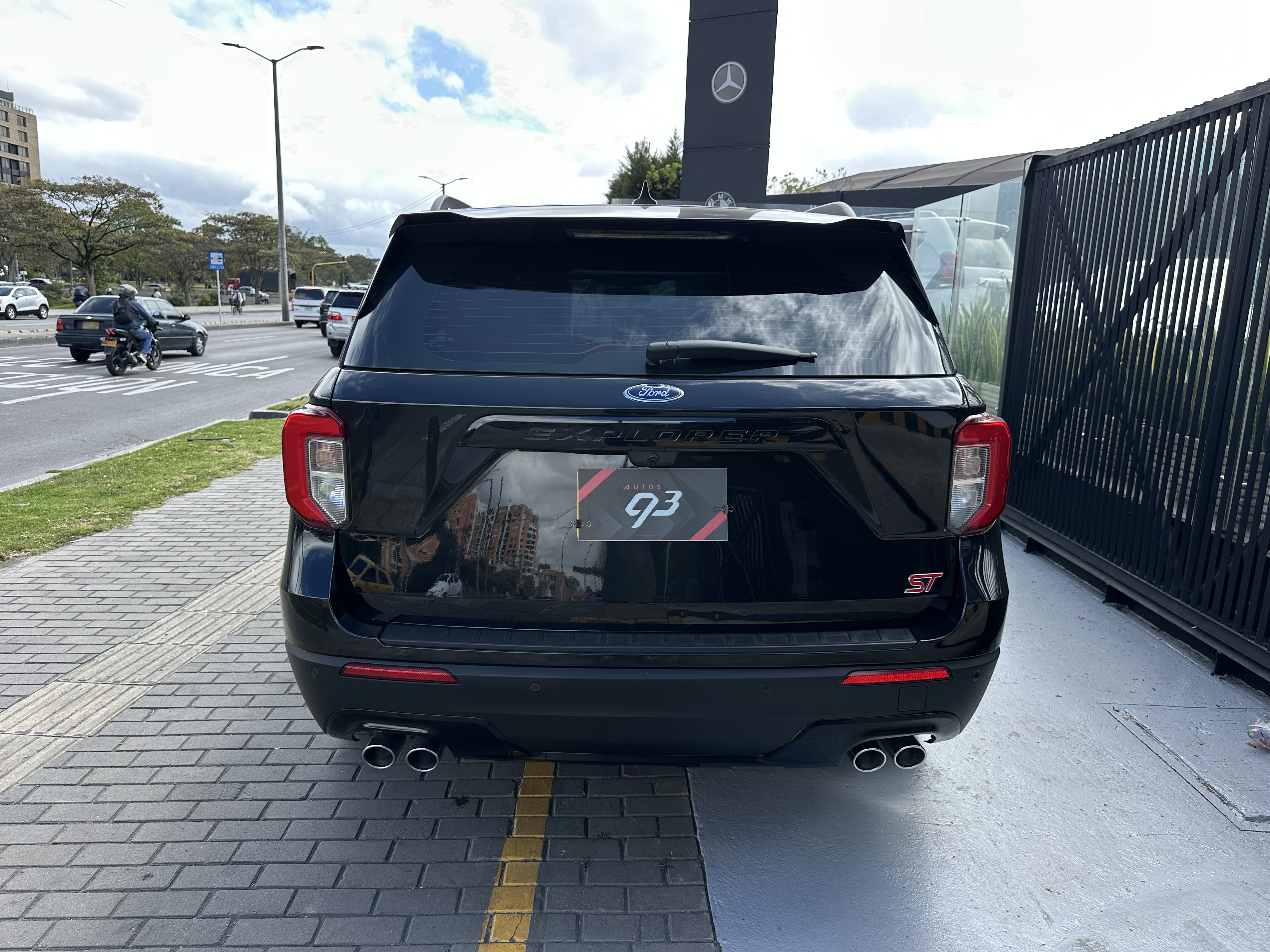 FORD EXPLORER ST 2021