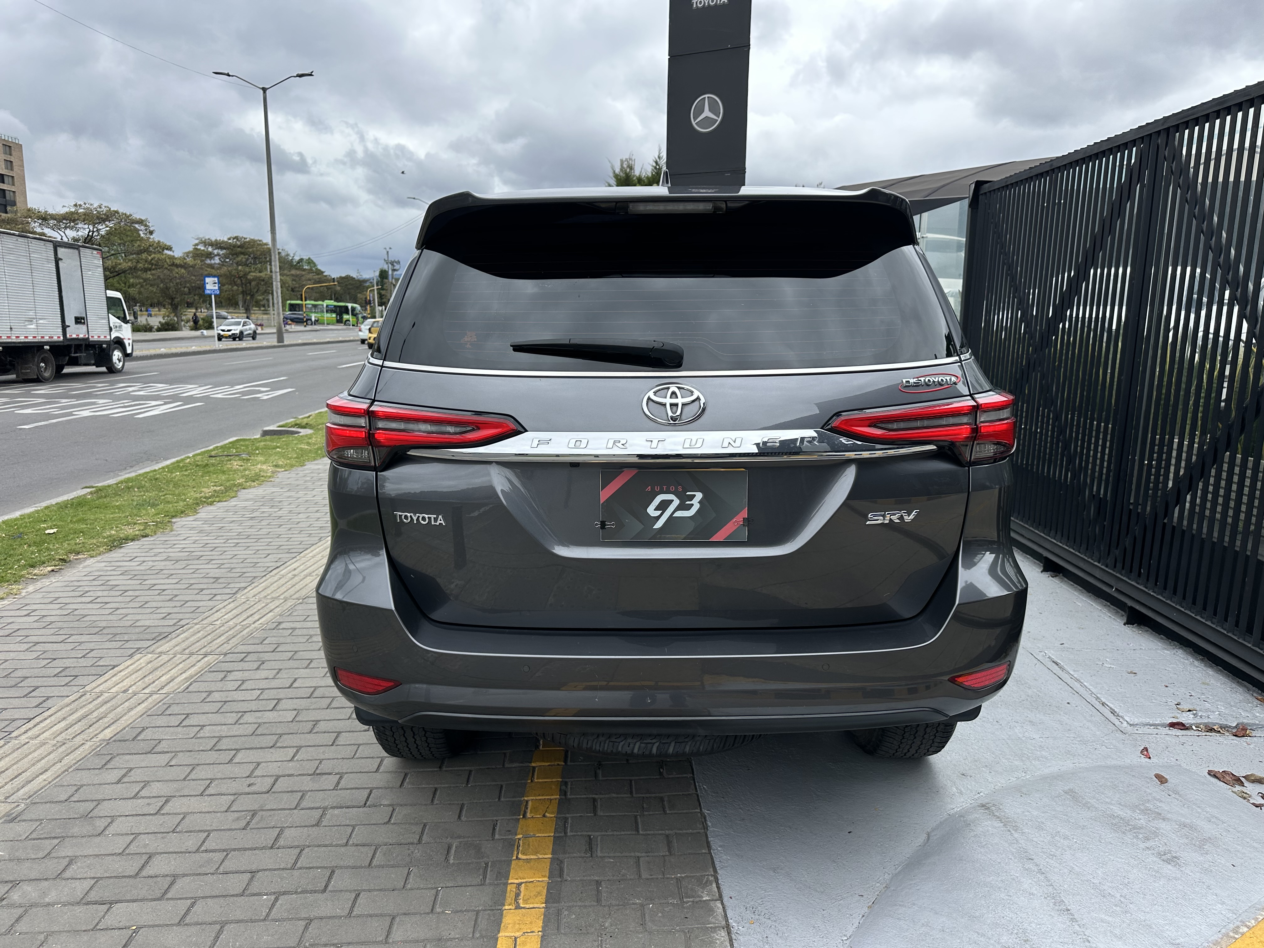 TOYOTA FORTUNER SRV 2021