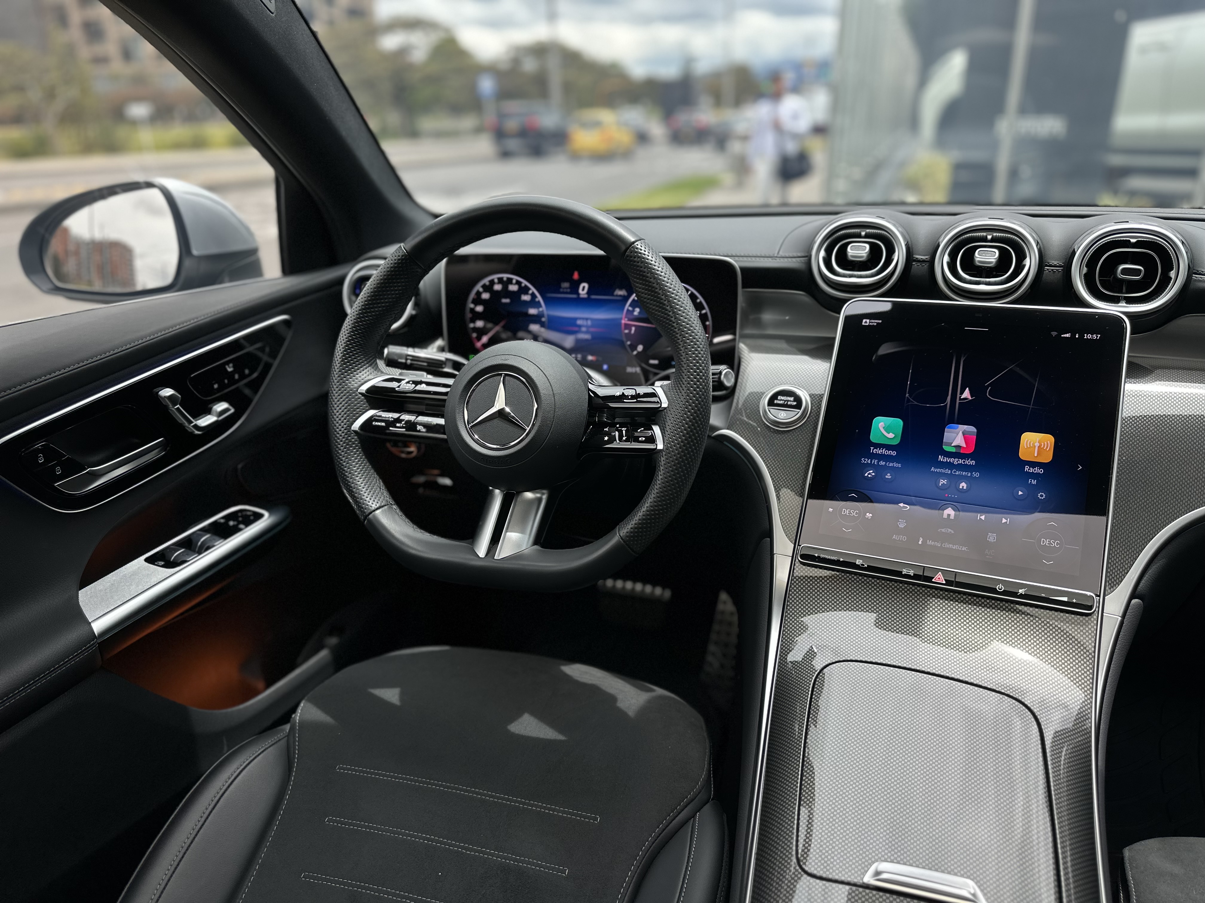 MERCEDES-BENZ GLC300 4MATIC COUPE 2025