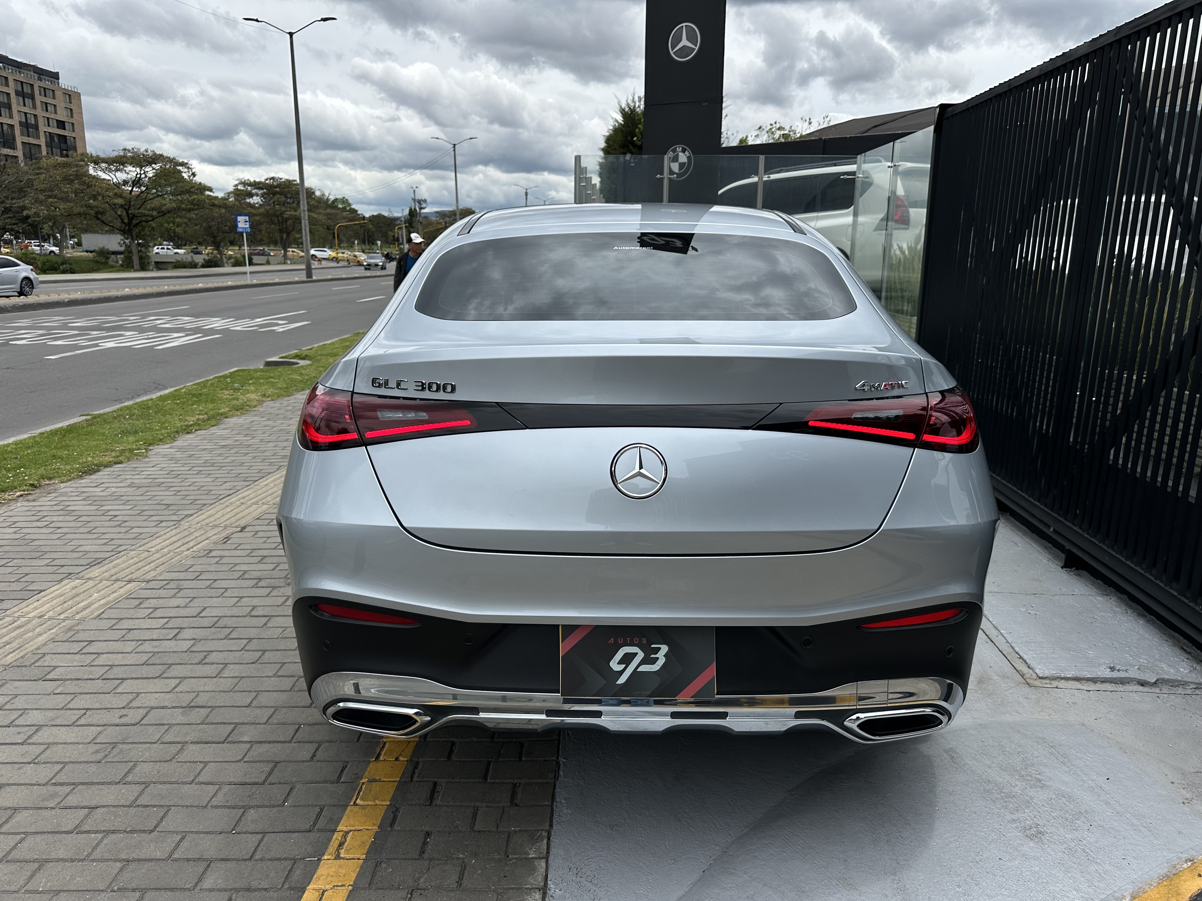 MERCEDES-BENZ GLC300 4MATIC COUPE 2025