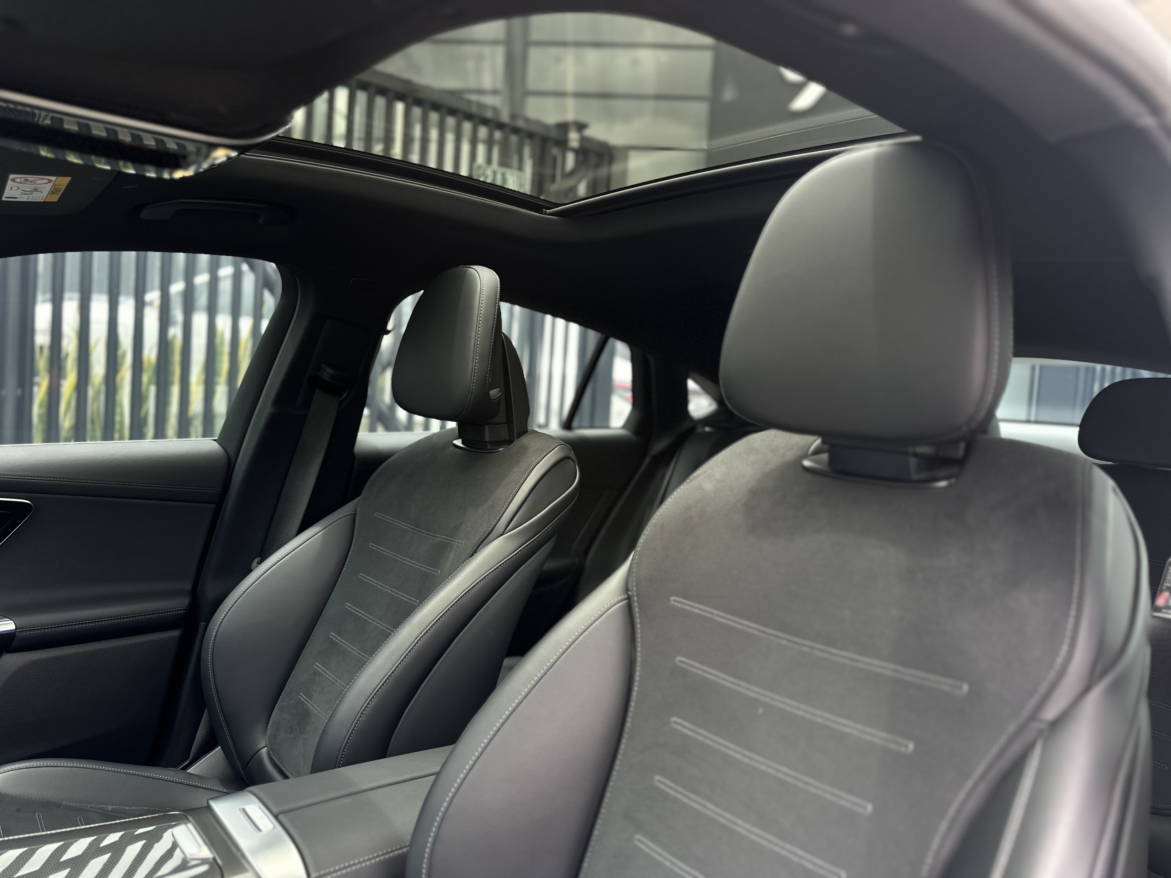MERCEDES-BENZ GLC300 4MATIC COUPE 2025