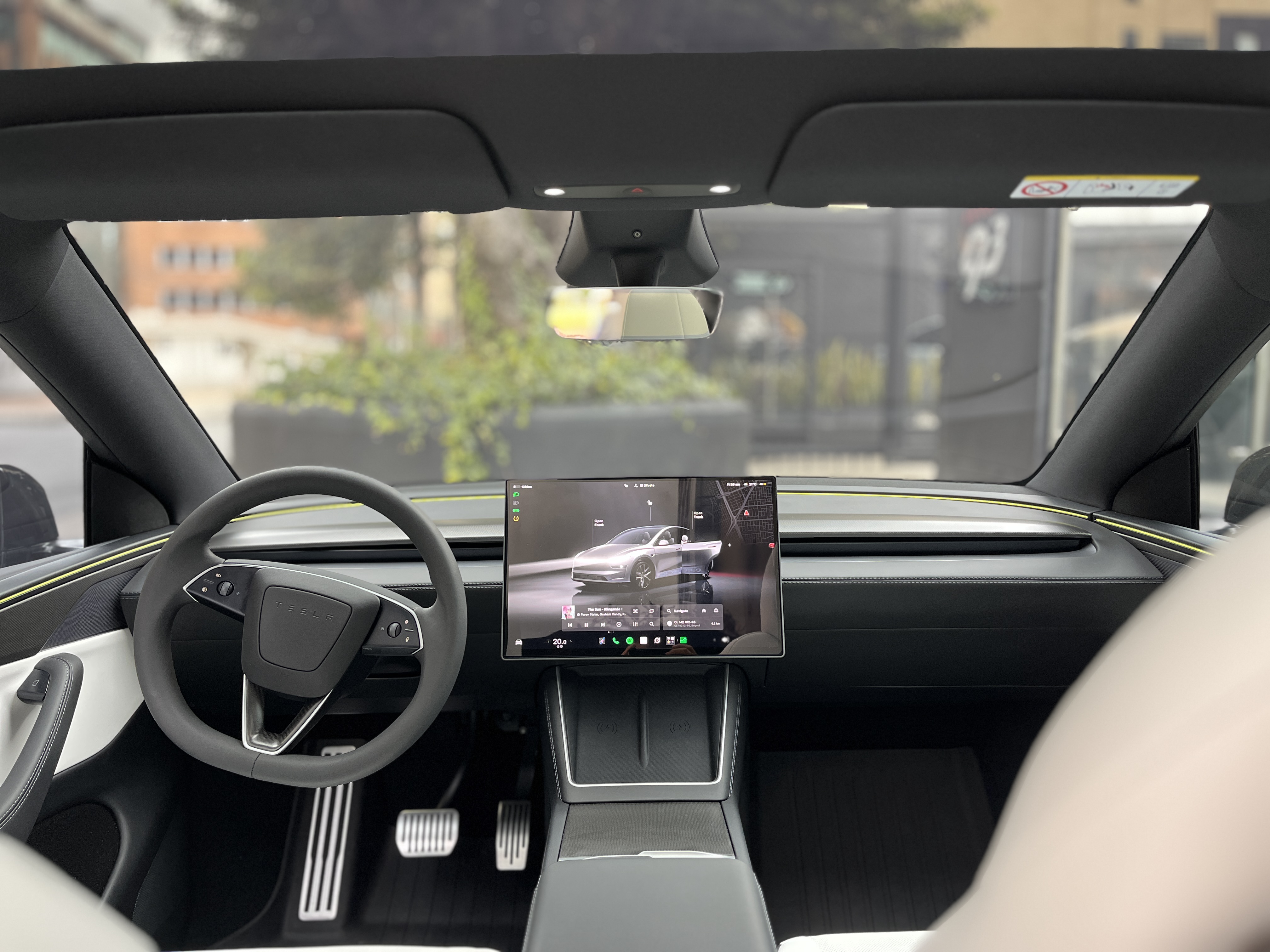 TESLA MODEL Y 2026