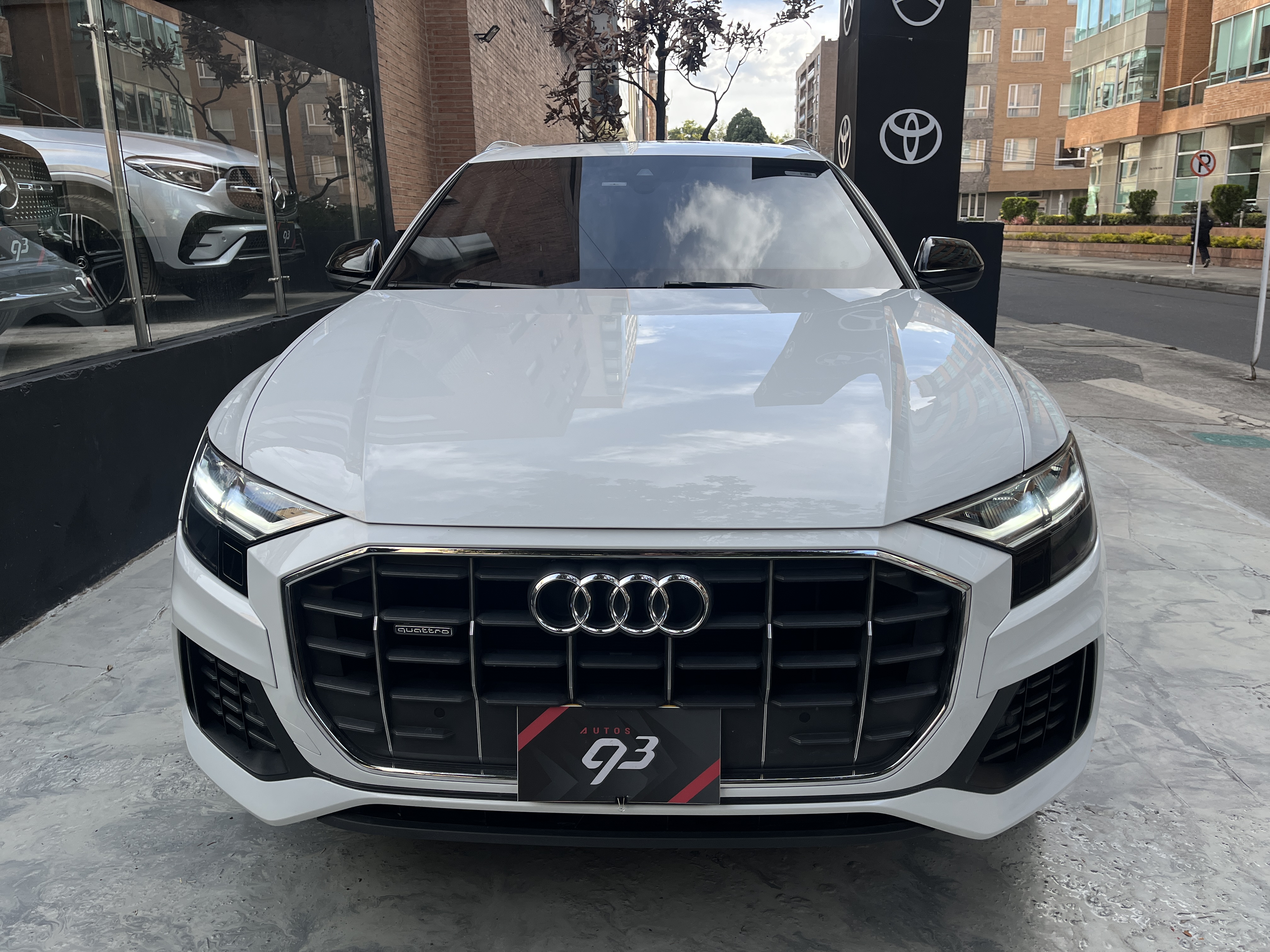 AUDI Q8 BLINDADA 2019