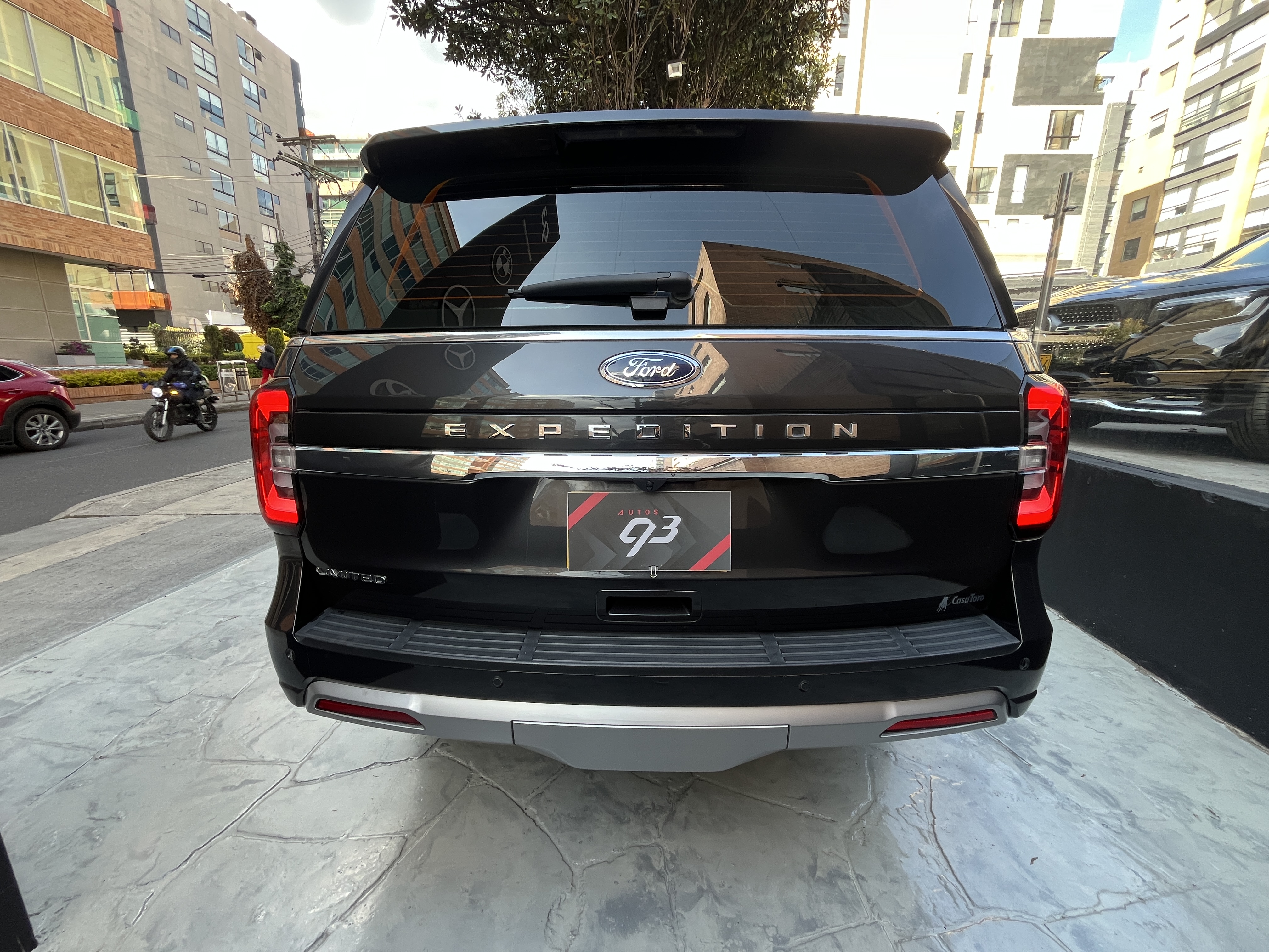 FORD EXPEDITION LIMITED 2022