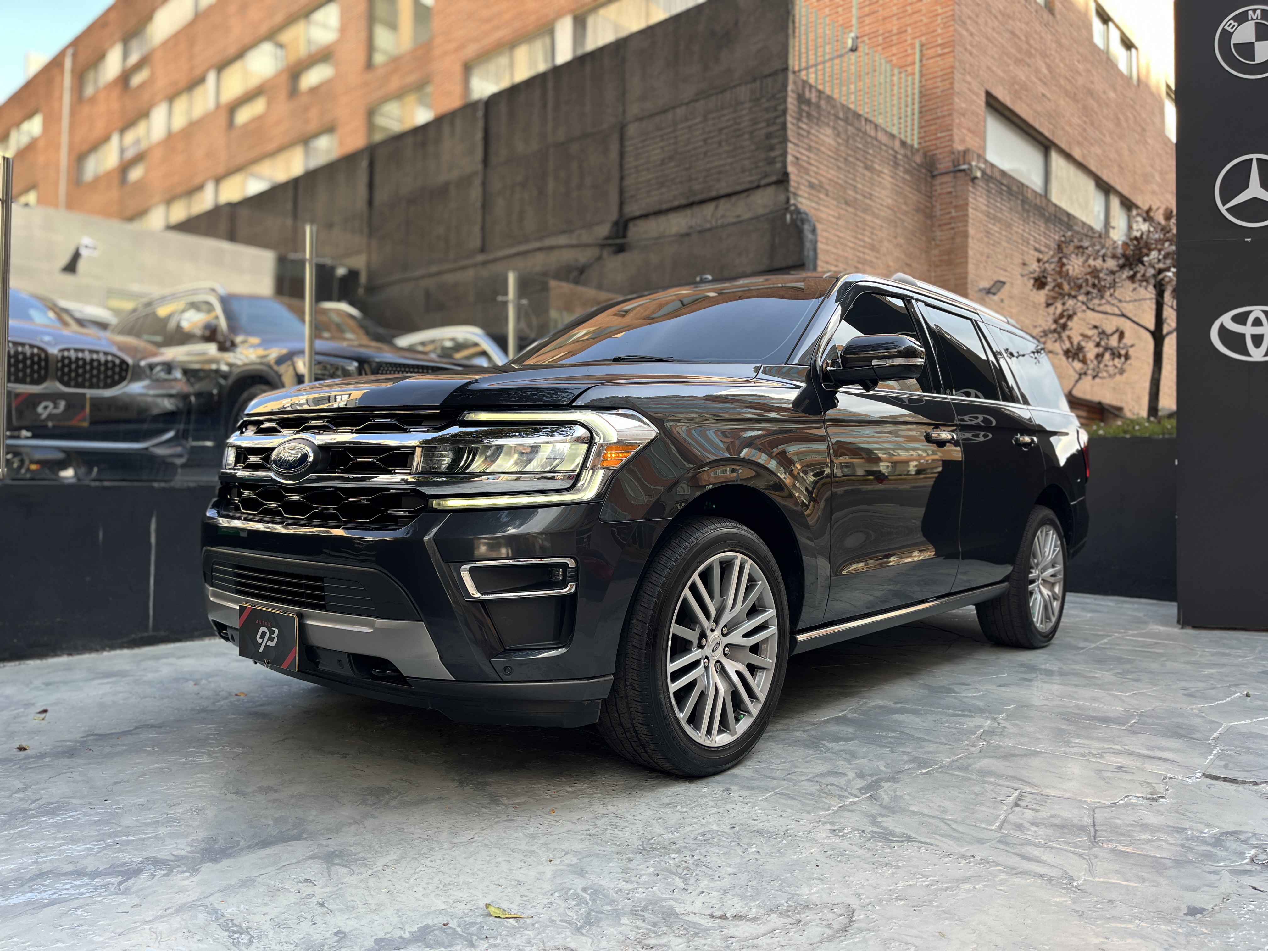 FORD EXPEDITION LIMITED 2022