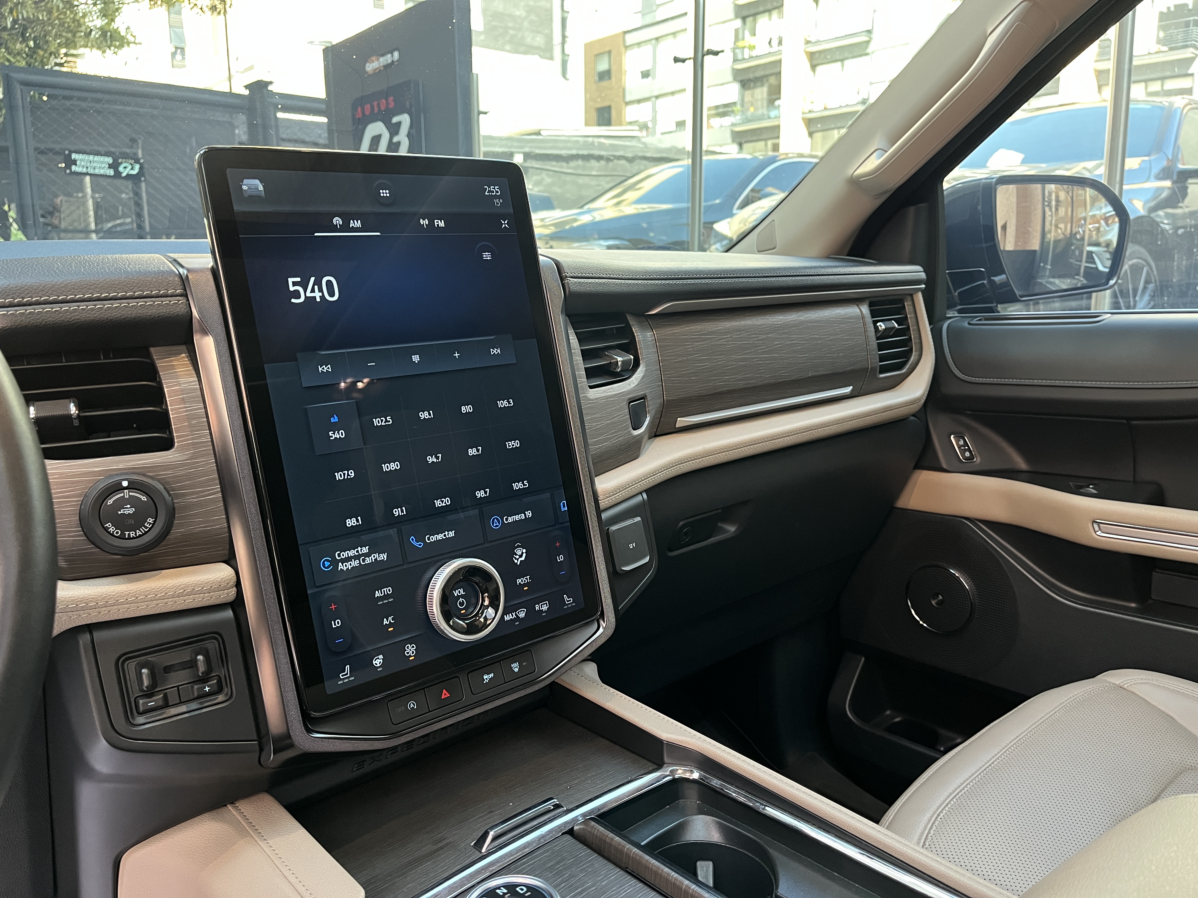 FORD EXPEDITION LIMITED 2022