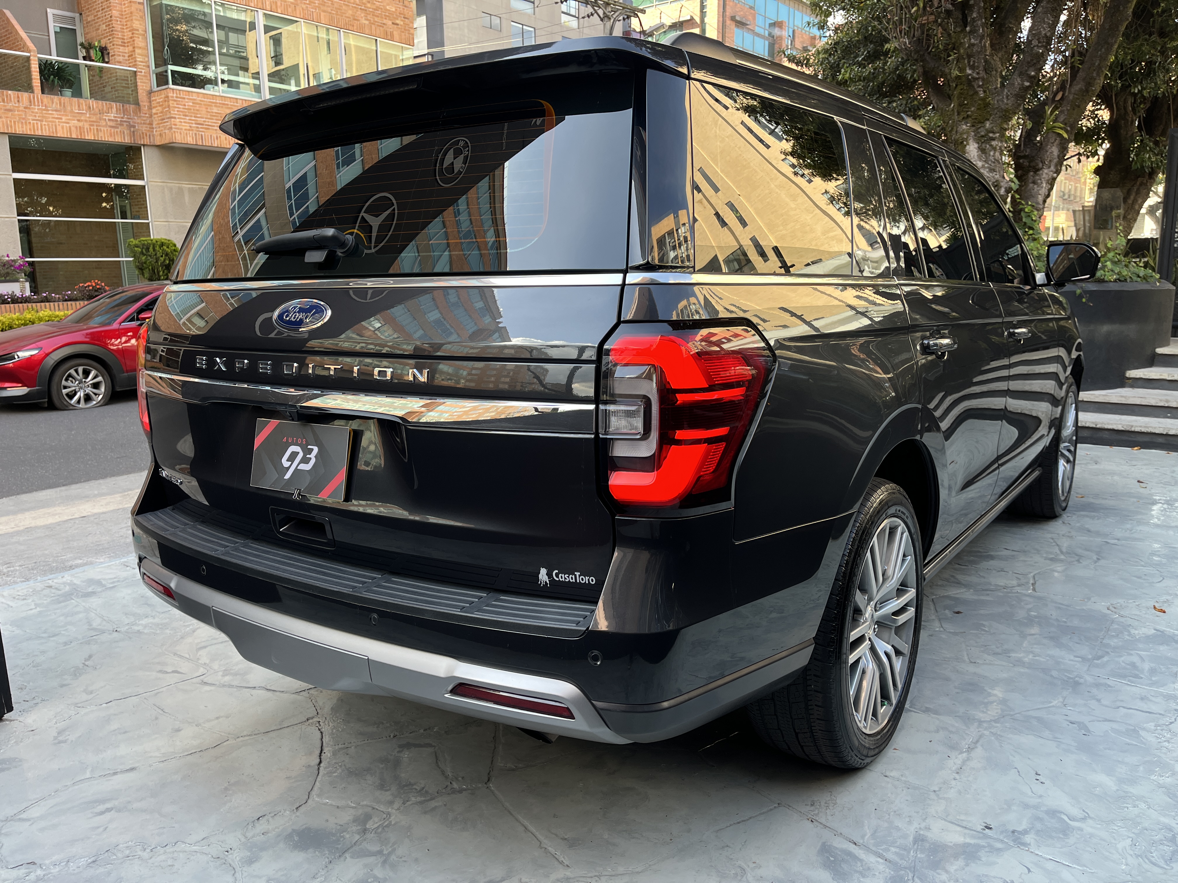 FORD EXPEDITION LIMITED 2022