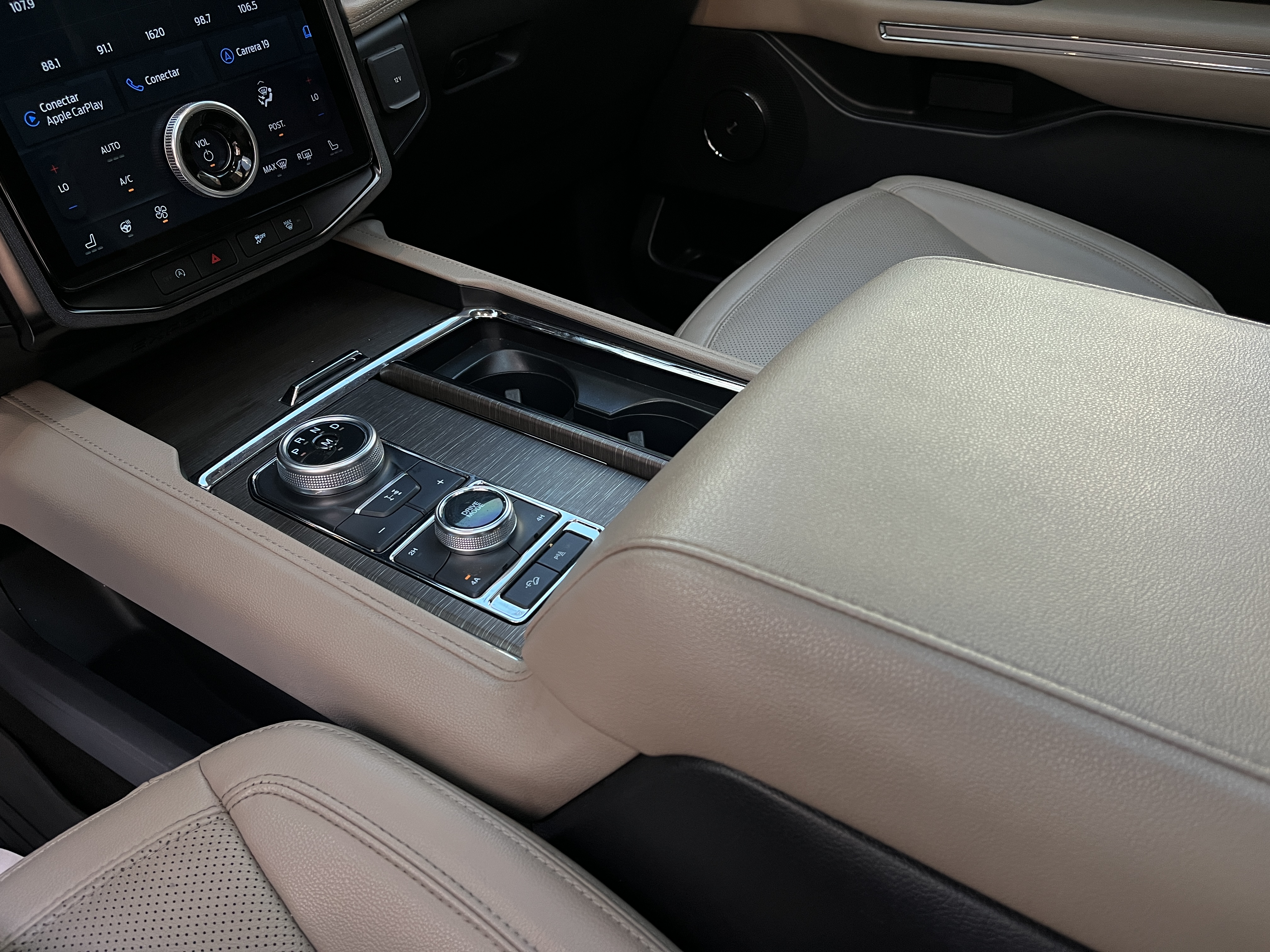 FORD EXPEDITION LIMITED 2022