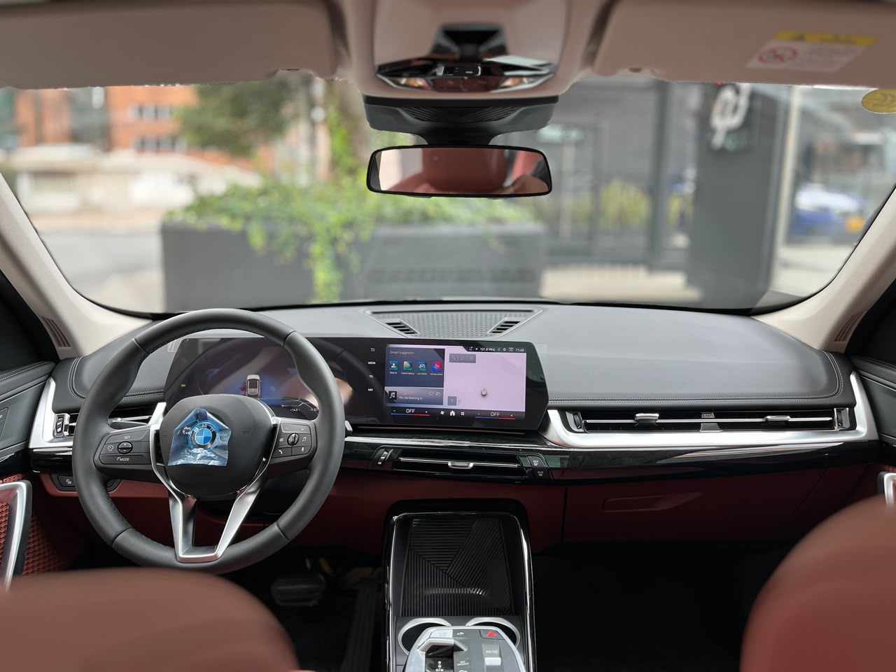 BMW IX1 2026