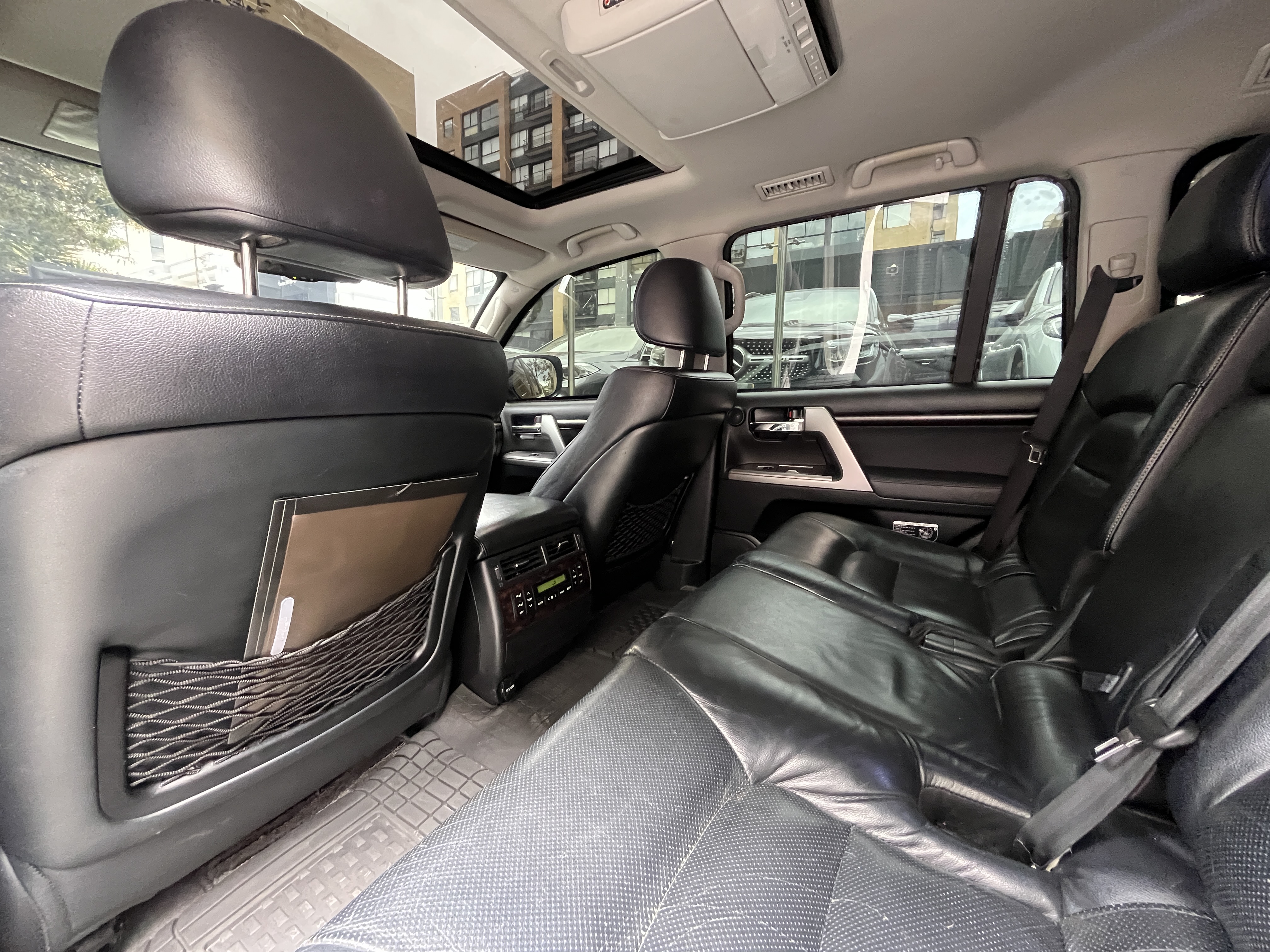 TOYOTA LAND CRUISER 200 BLINDADA 2013