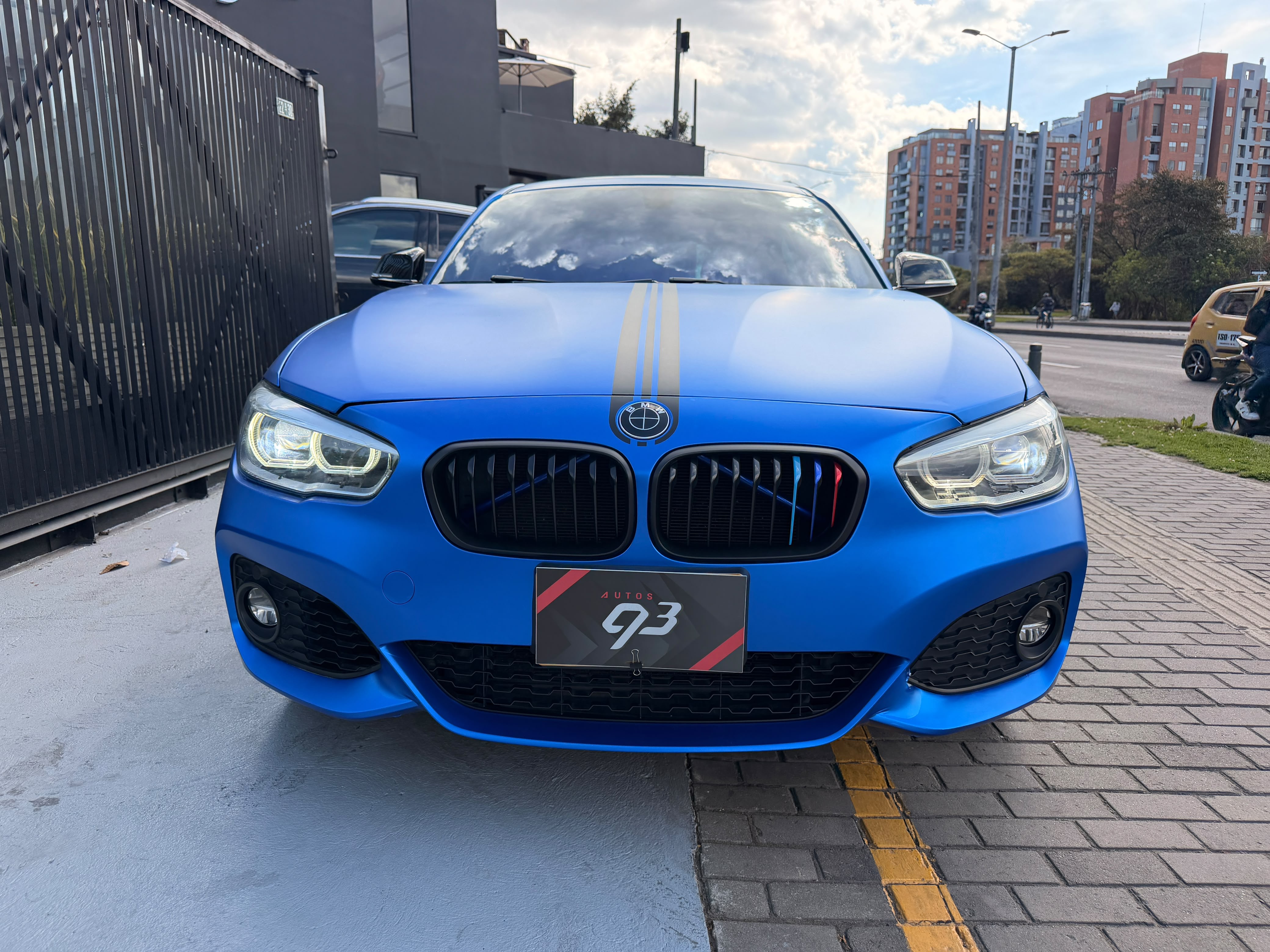 BMW 120I WAGON 2017