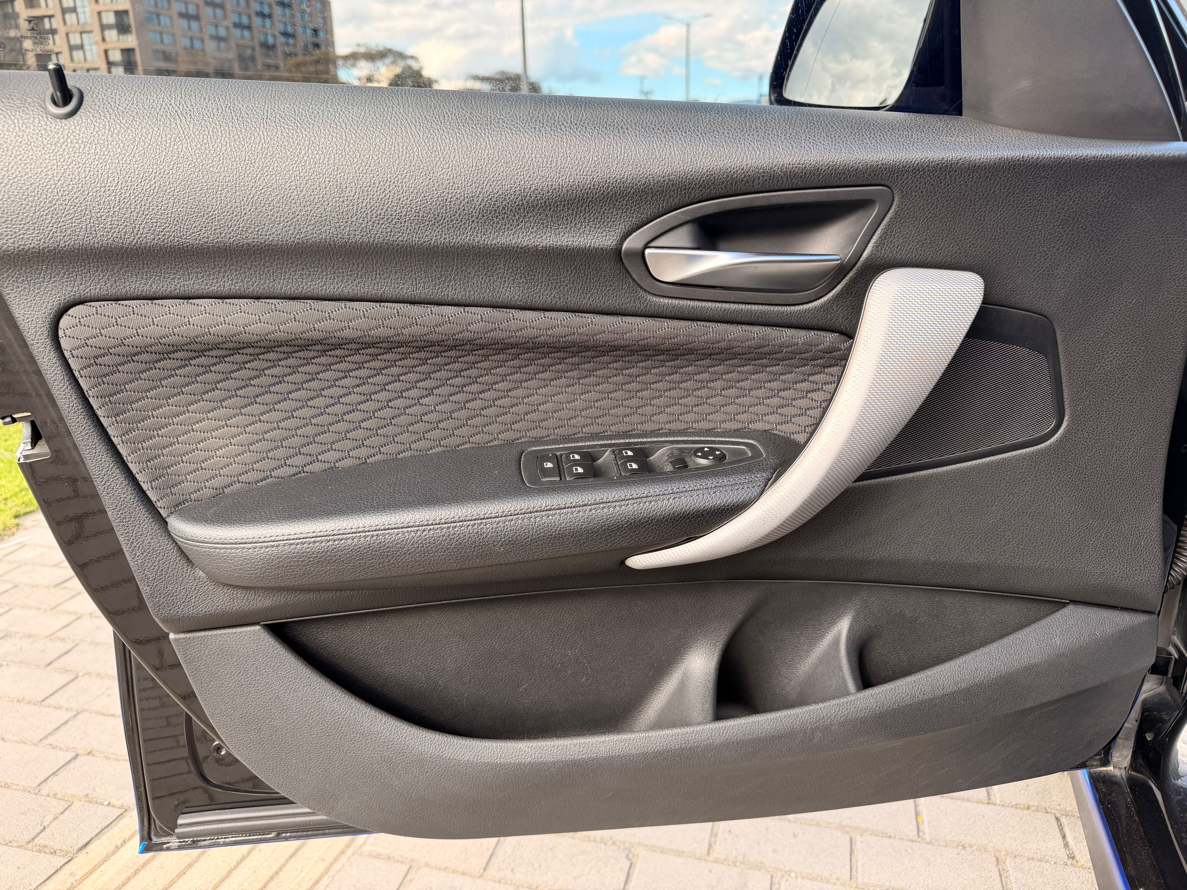 BMW 120I WAGON 2017