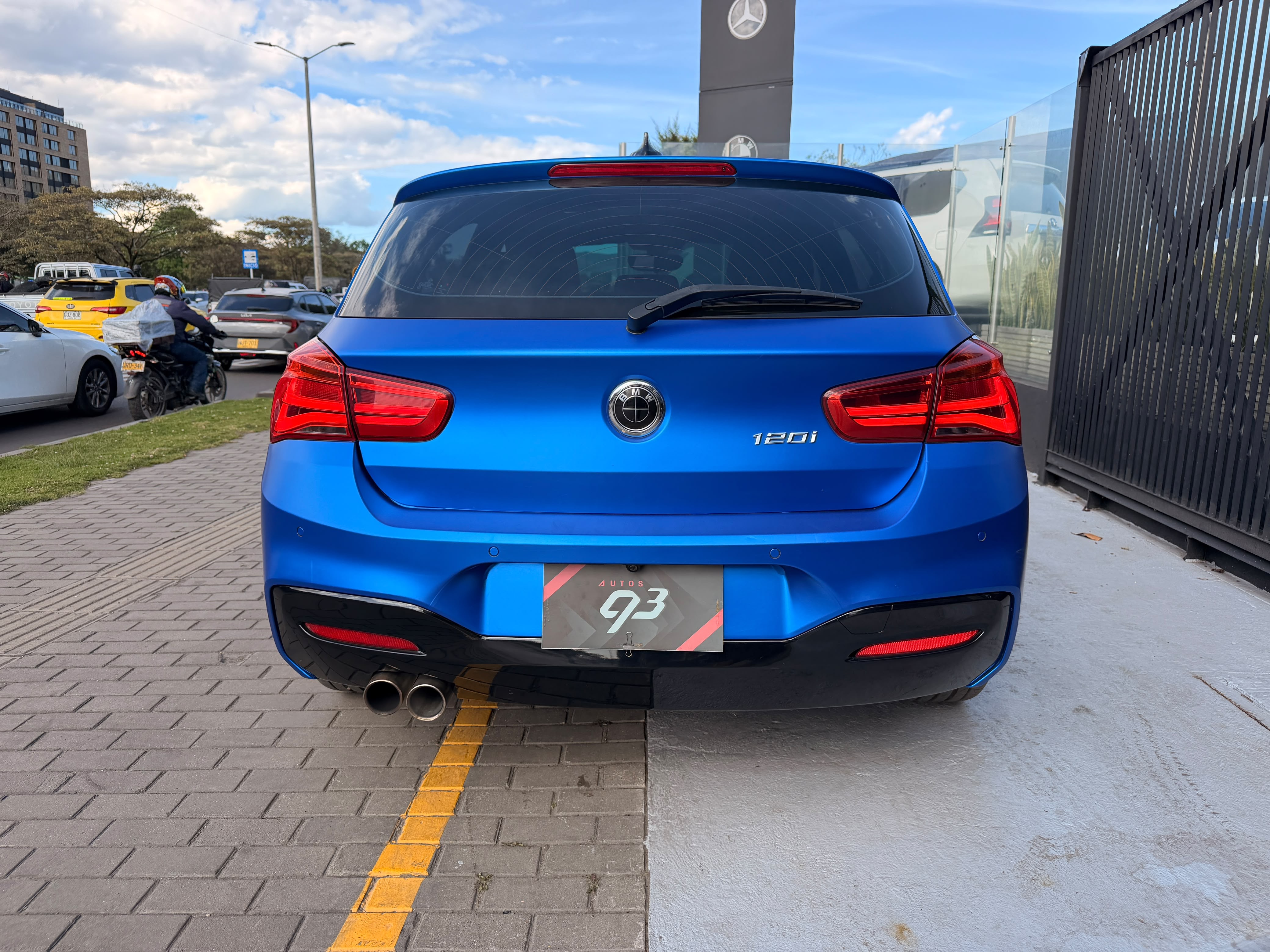 BMW 120I WAGON 2017