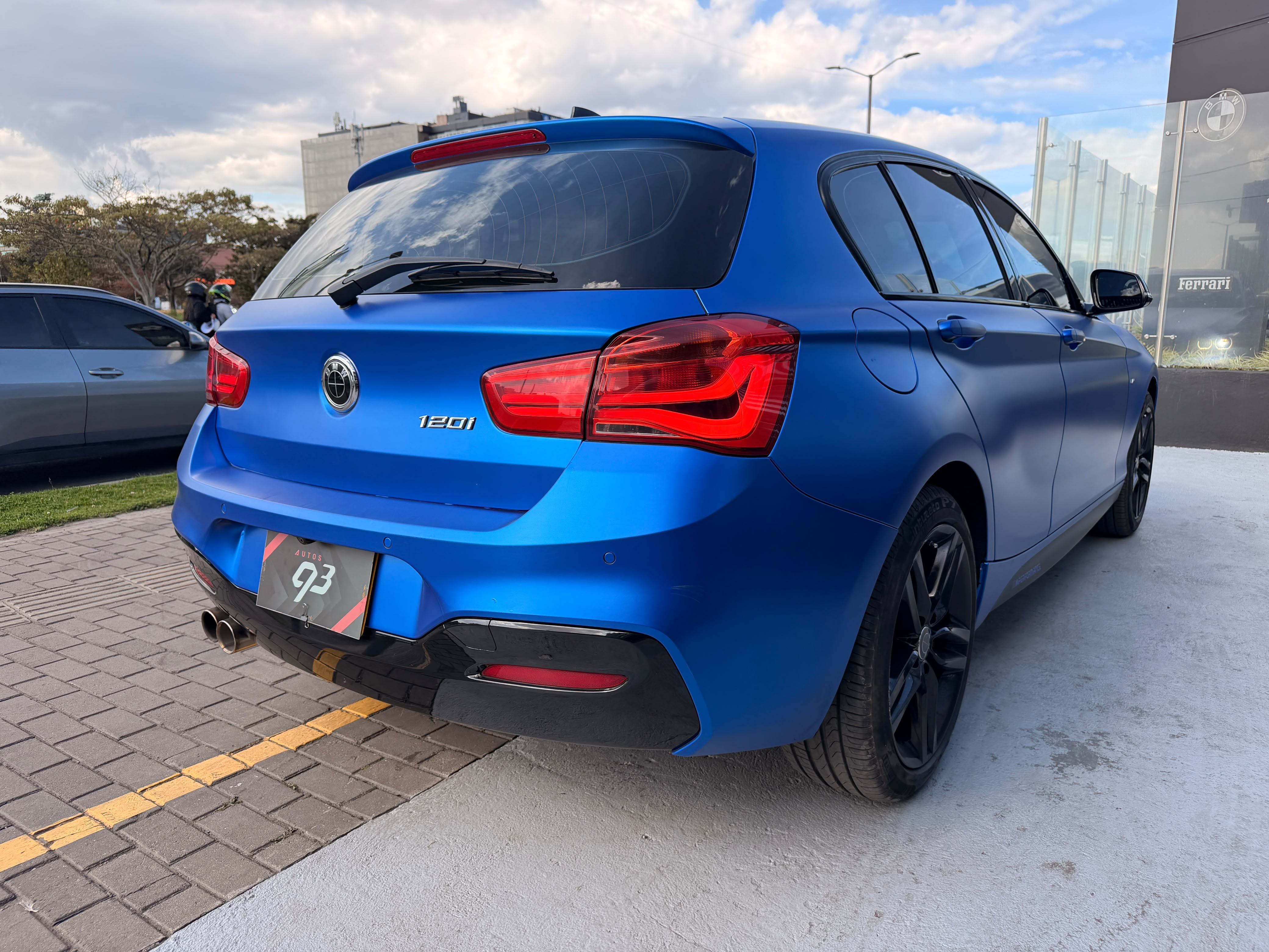 BMW 120I WAGON 2017