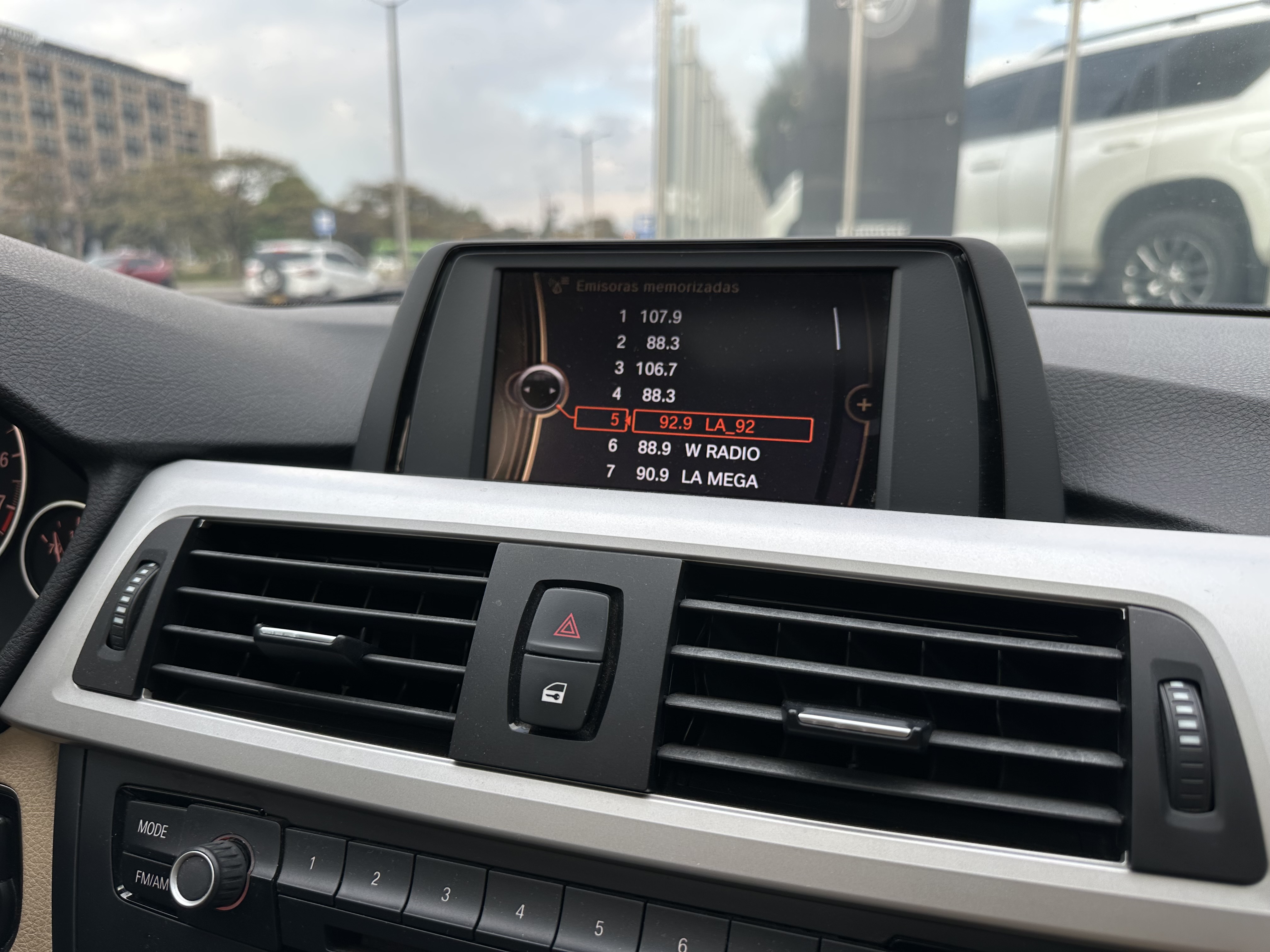 BMW 328I SEDAN 2013