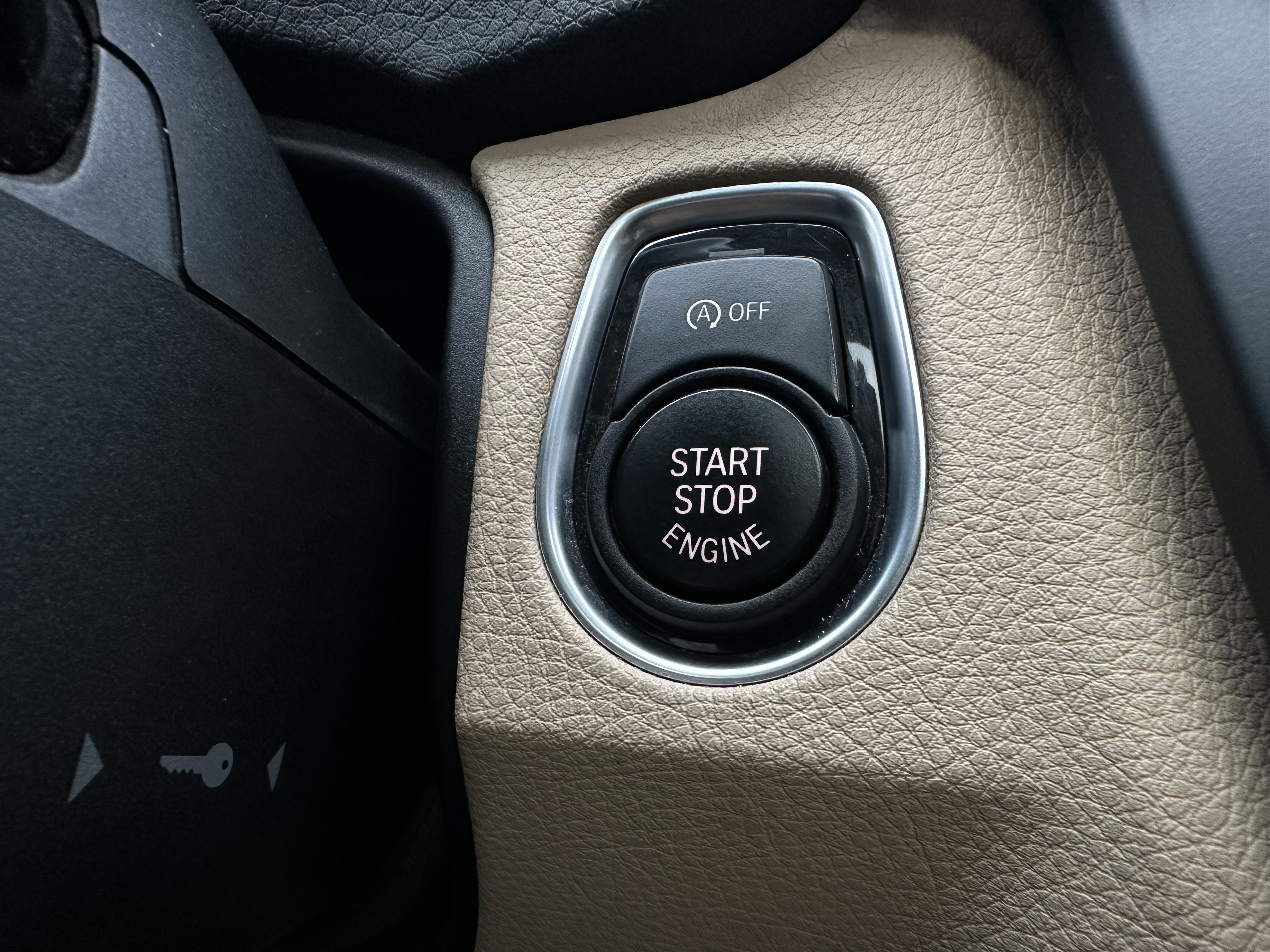 BMW 328I SEDAN 2013