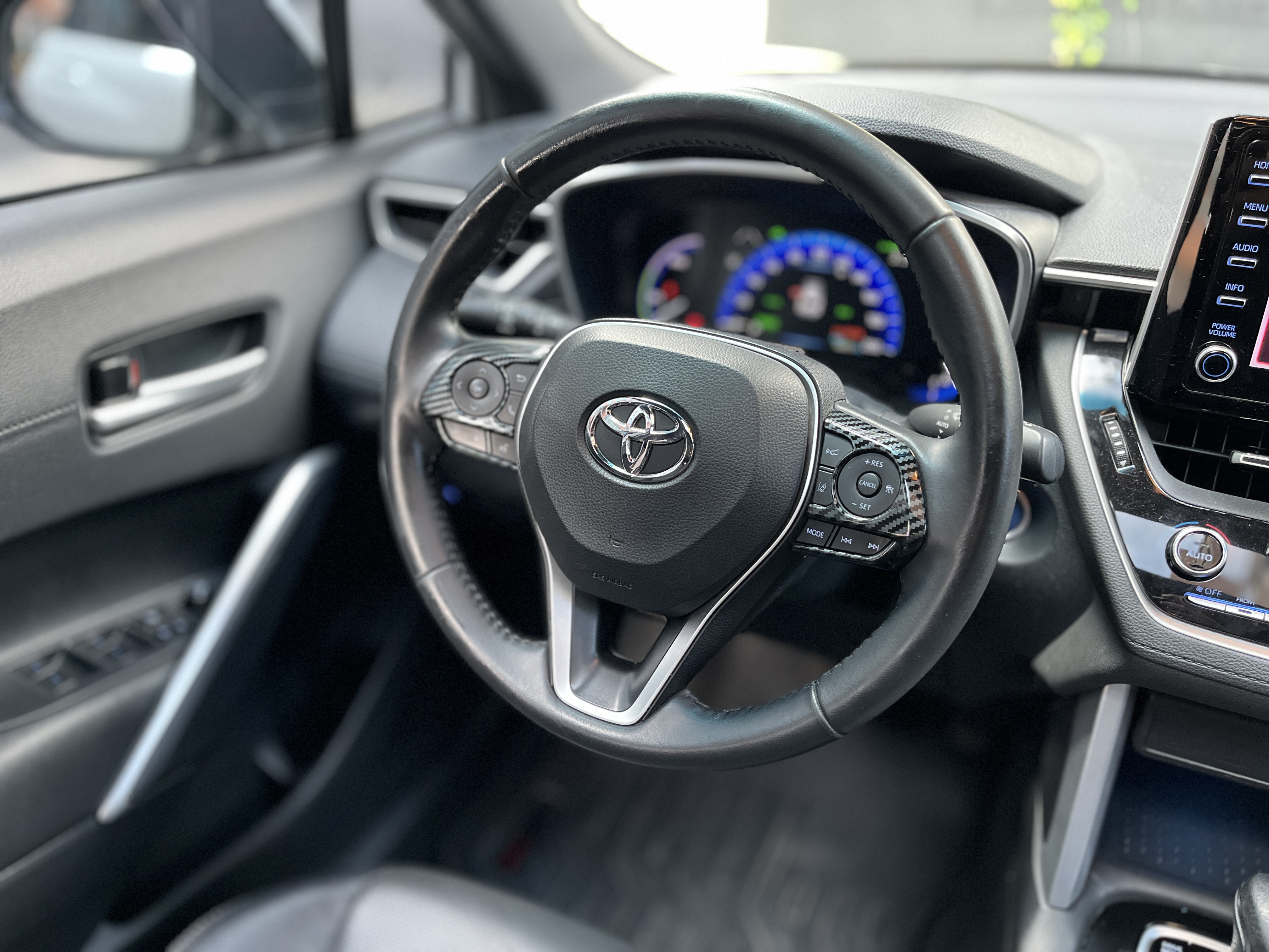TOYOTA COROLLA CROSS SEG 2022