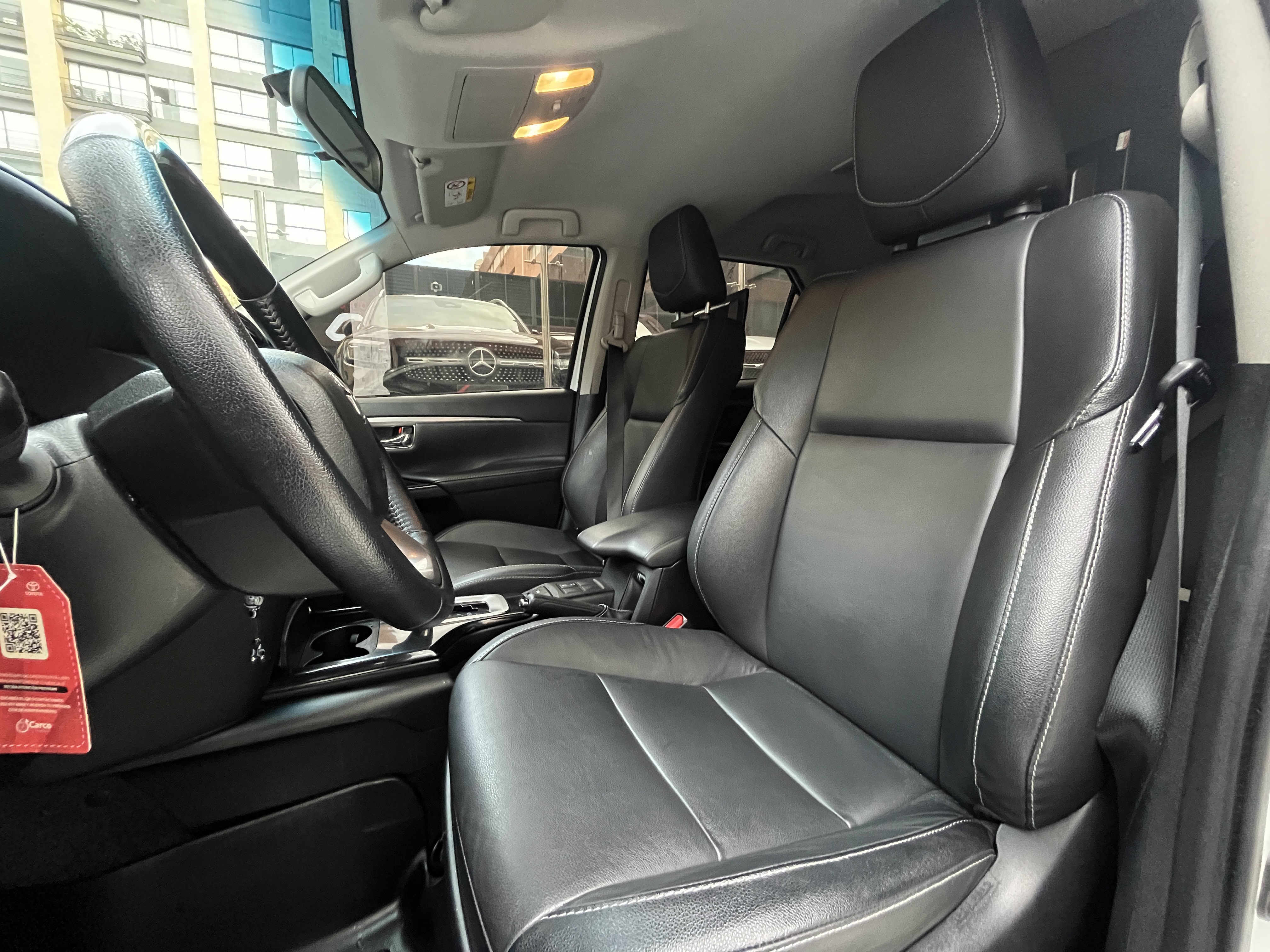 TOYOTA FORTUNER SR 2023
