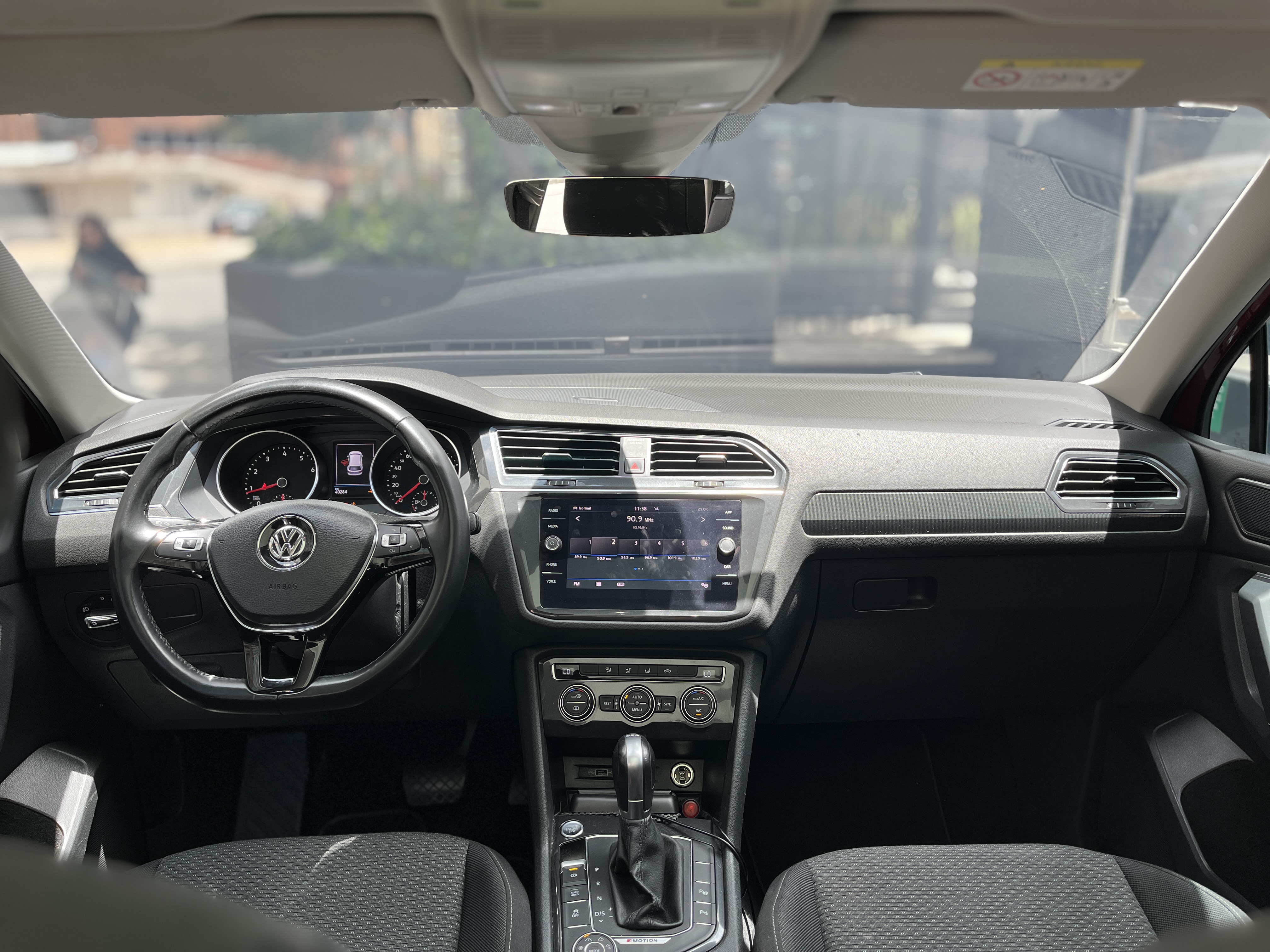 VOLKSWAGEN TIGUAN 2019