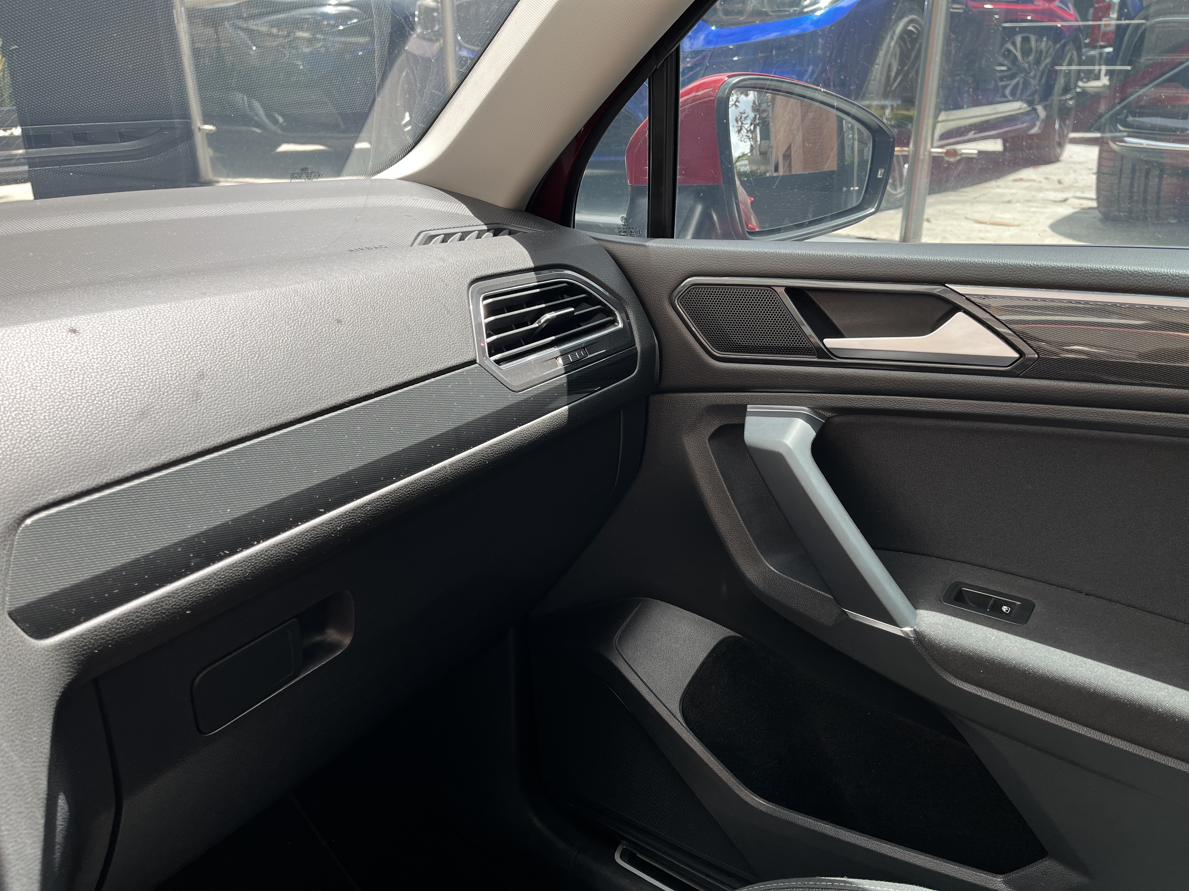 VOLKSWAGEN TIGUAN 2019