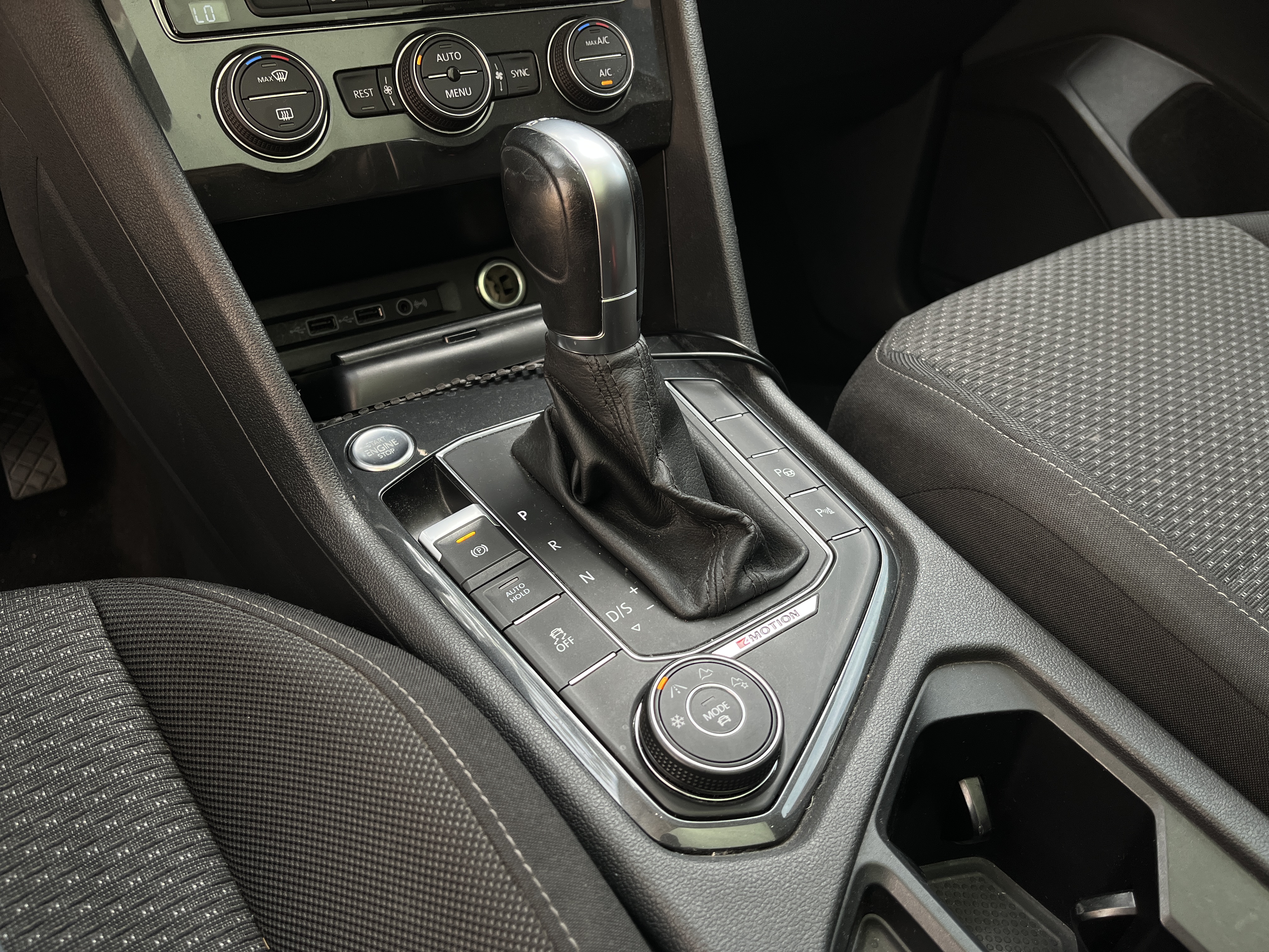 VOLKSWAGEN TIGUAN 2019
