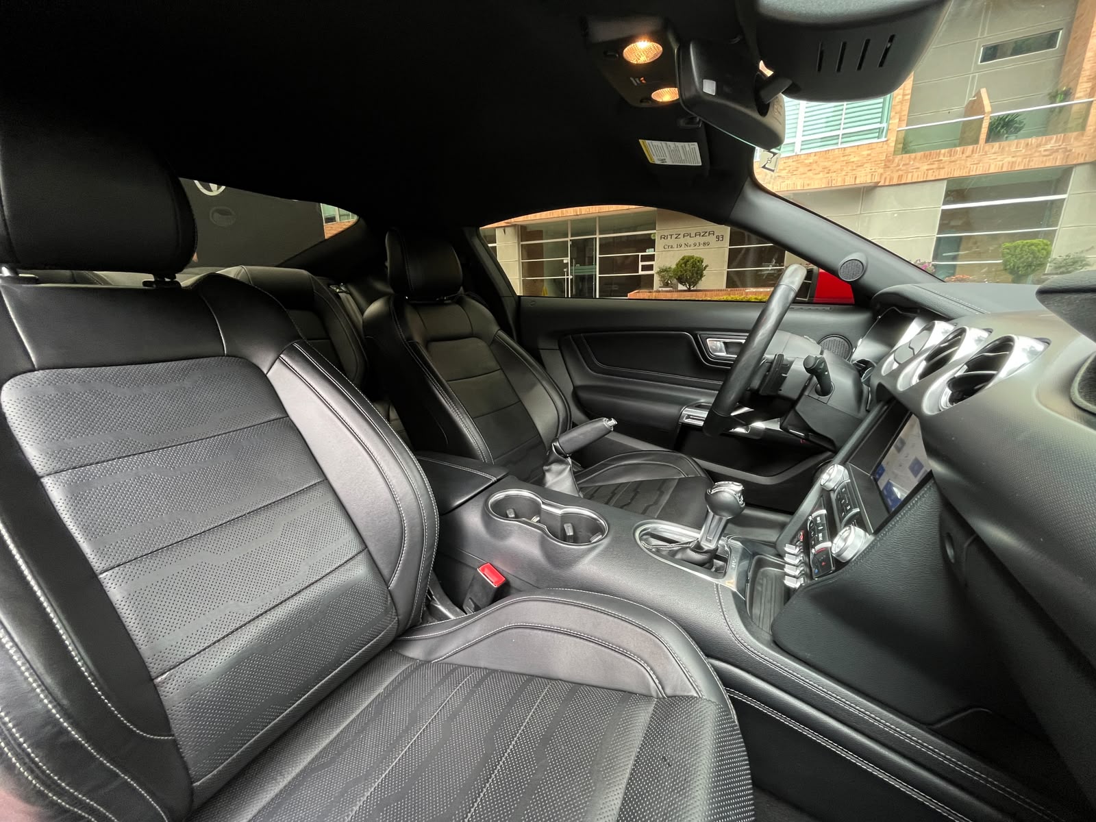 FORD MUSTANG GT 2022