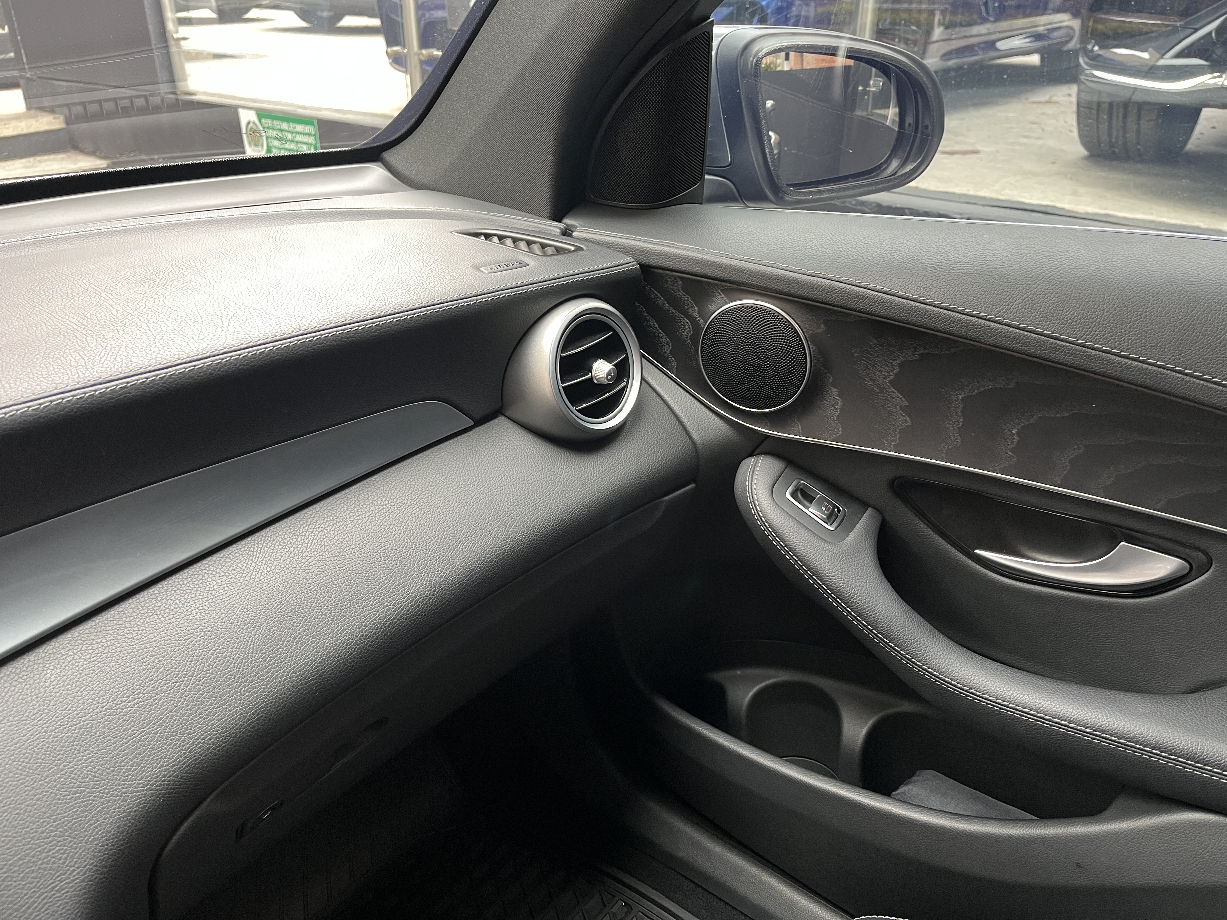MERCEDES-BENZ GLC220D 4MATIC 2019