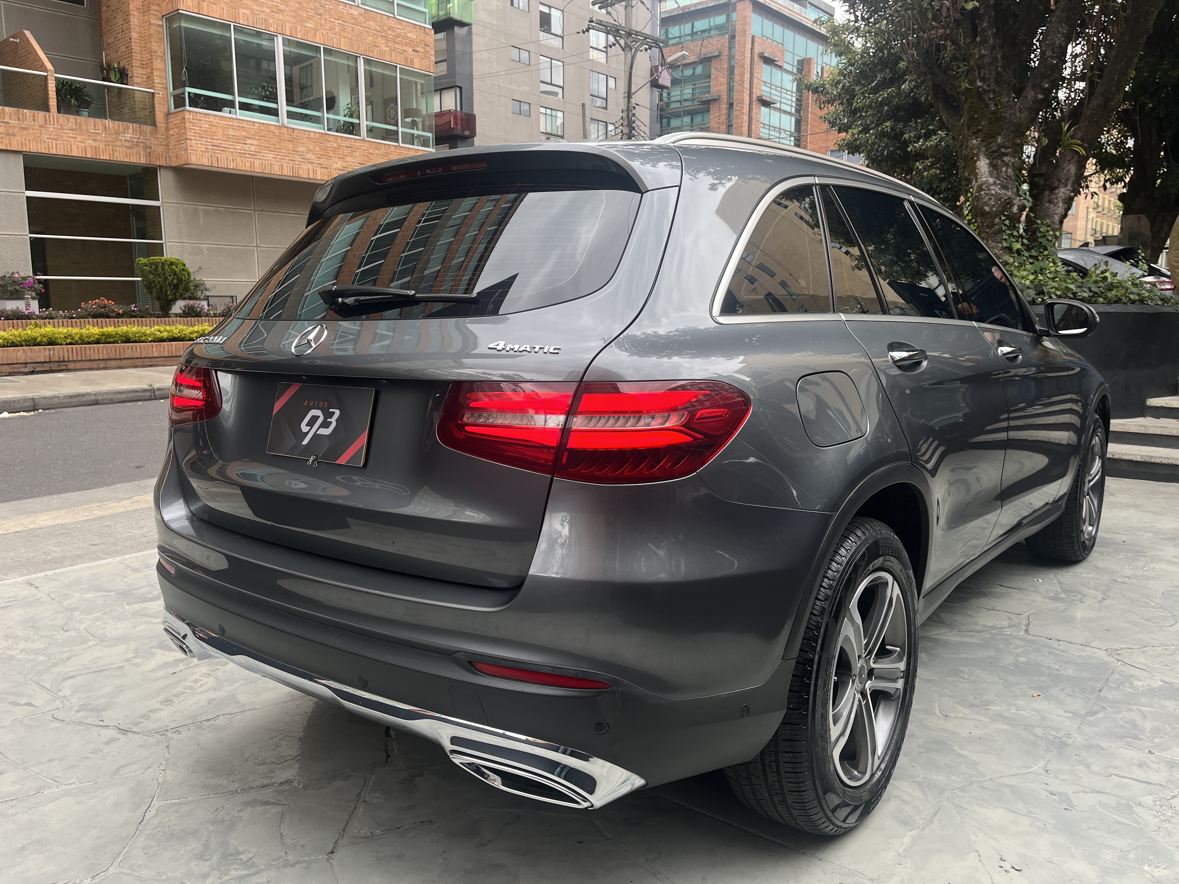 MERCEDES-BENZ GLC220D 4MATIC 2019