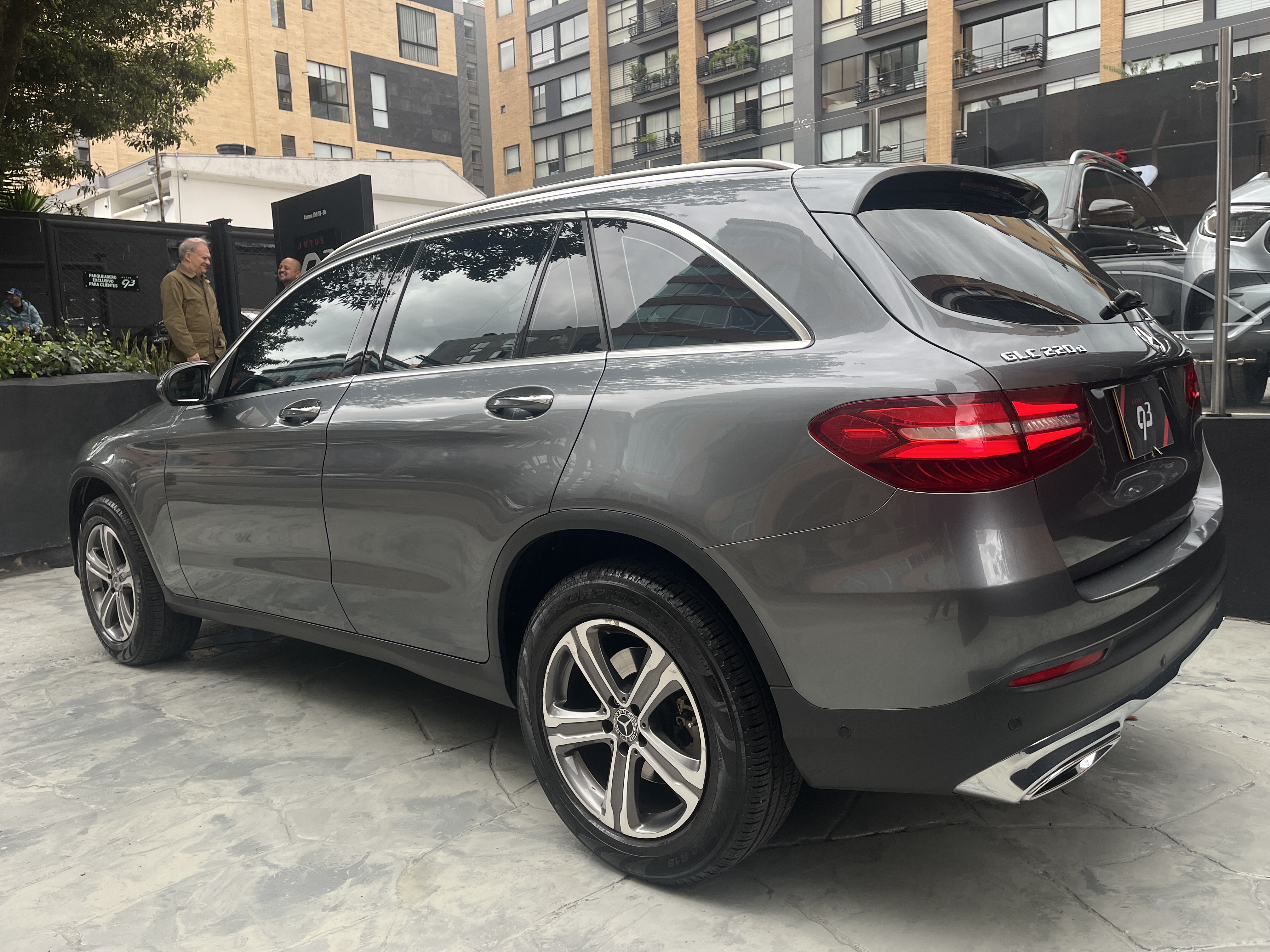 MERCEDES-BENZ GLC220D 4MATIC 2019