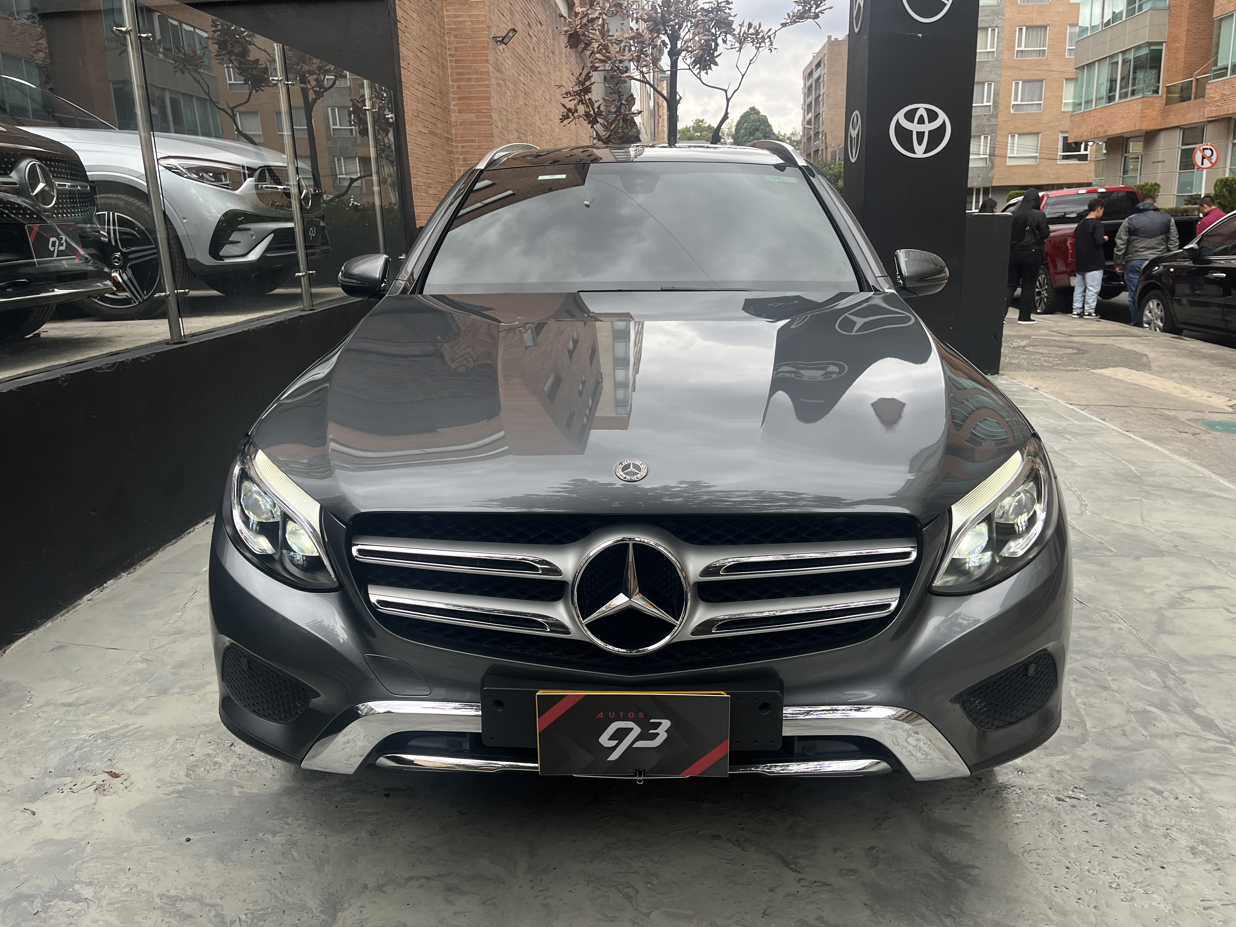 MERCEDES-BENZ GLC220D 4MATIC 2019