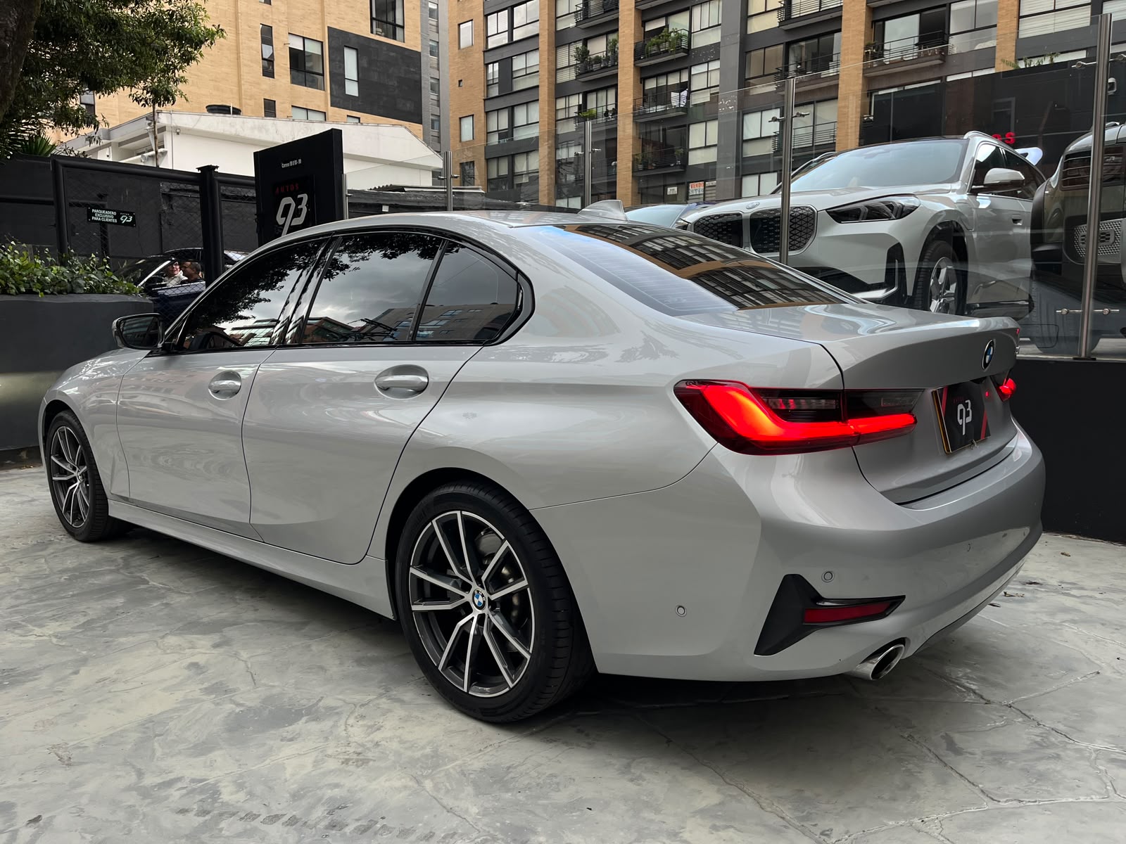 BMW 330I 2021
