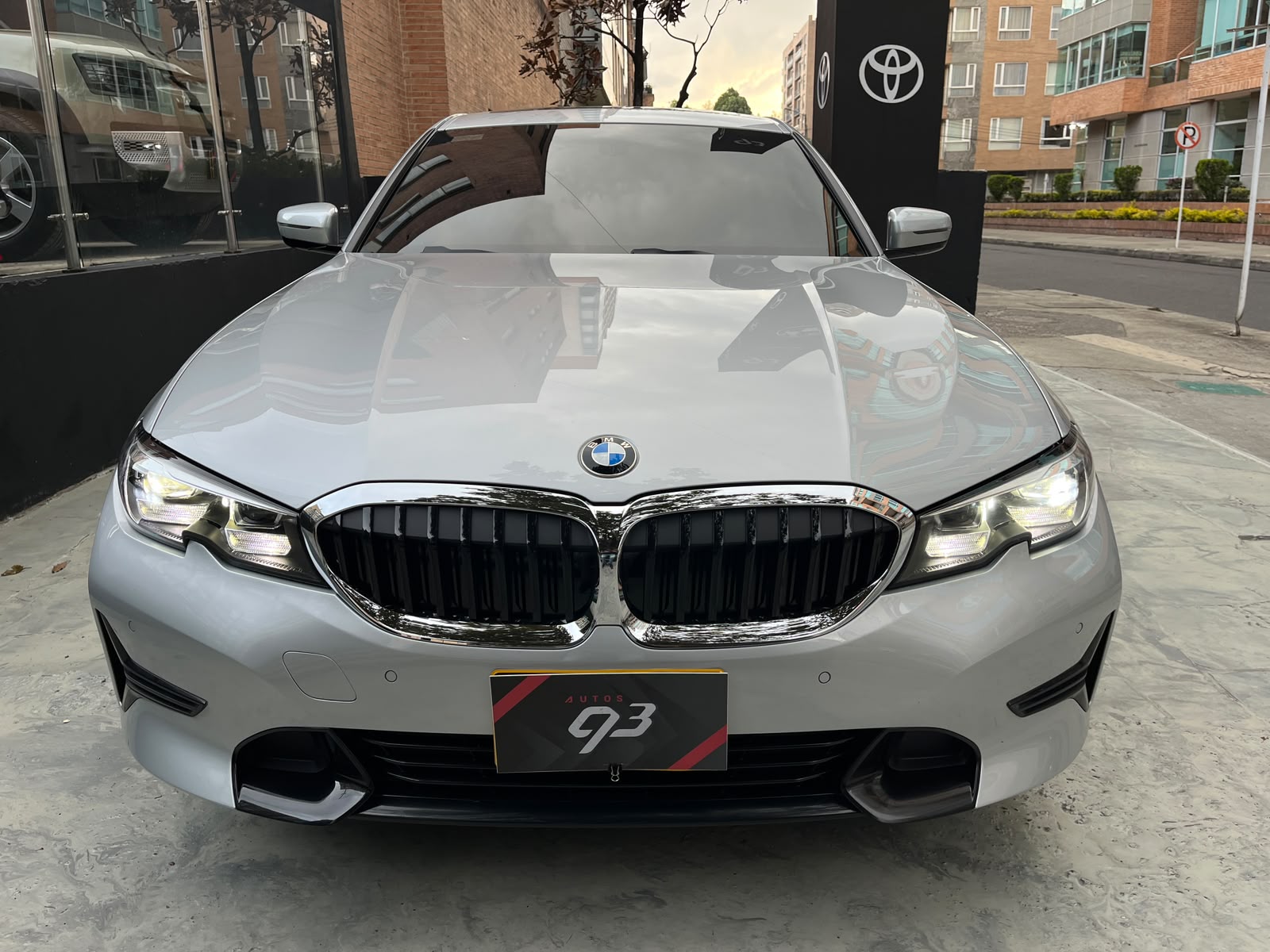 BMW 330I 2021