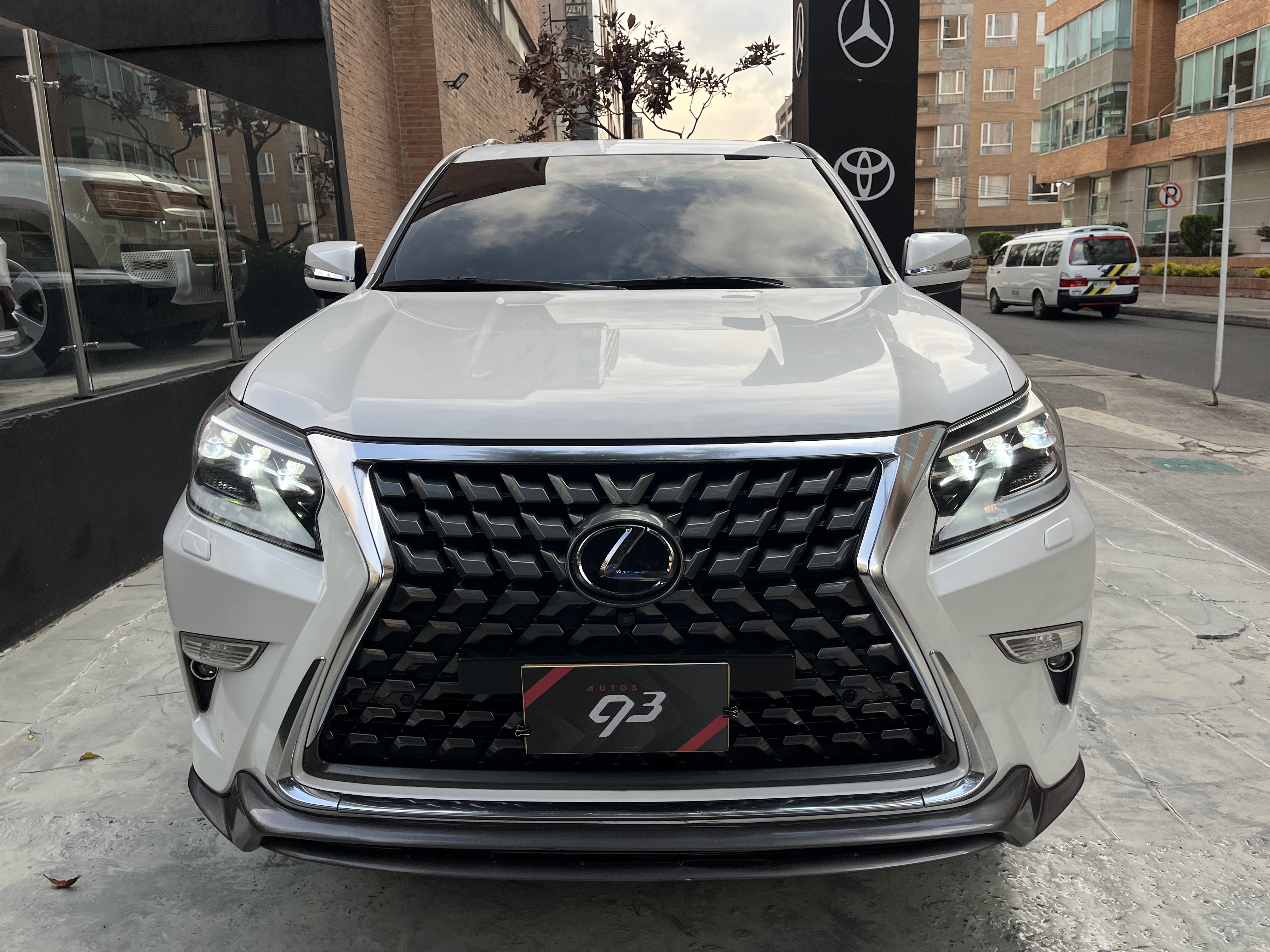 LEXUS GX460 2021