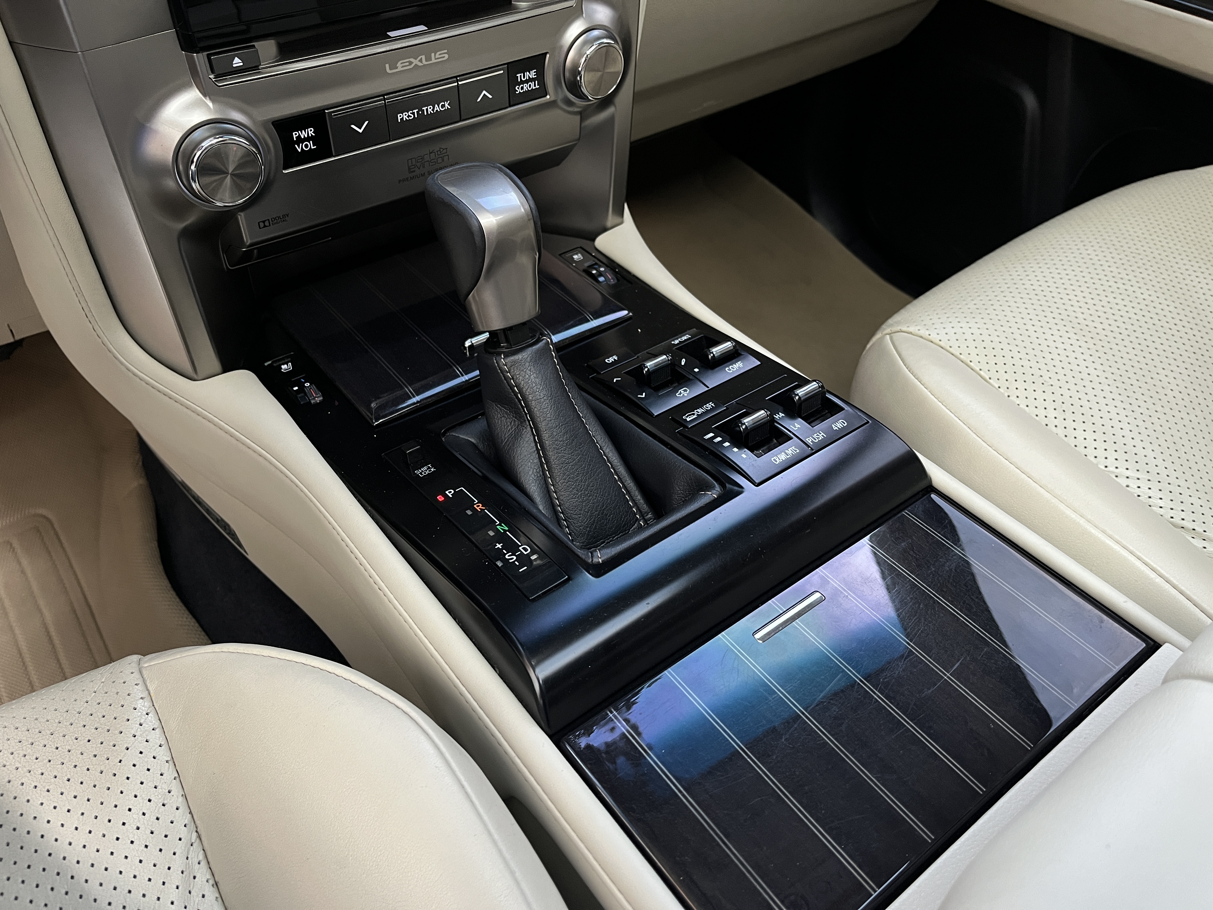 LEXUS GX460 2021