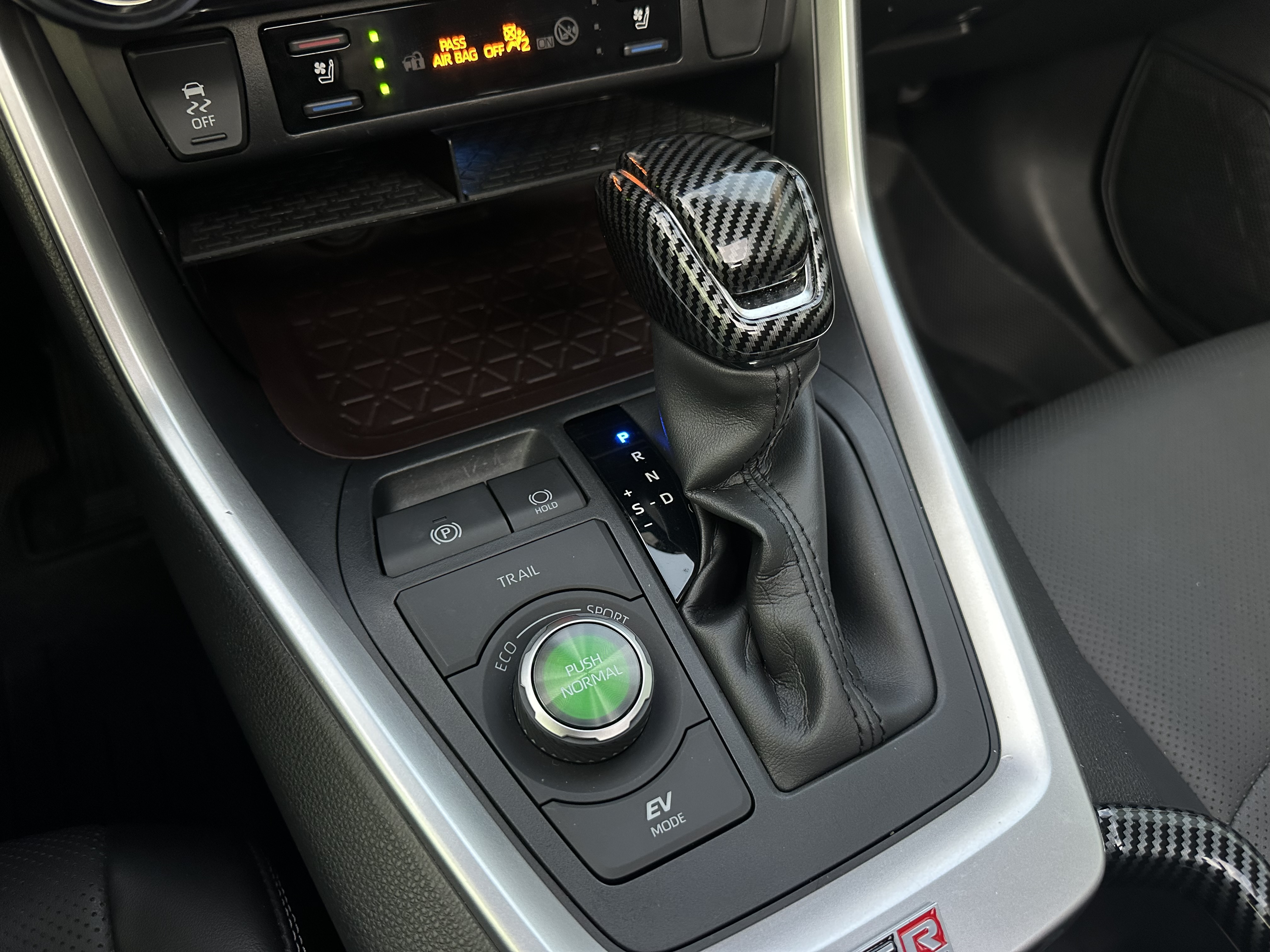 TOYOTA RAV4 LIMITED 2023