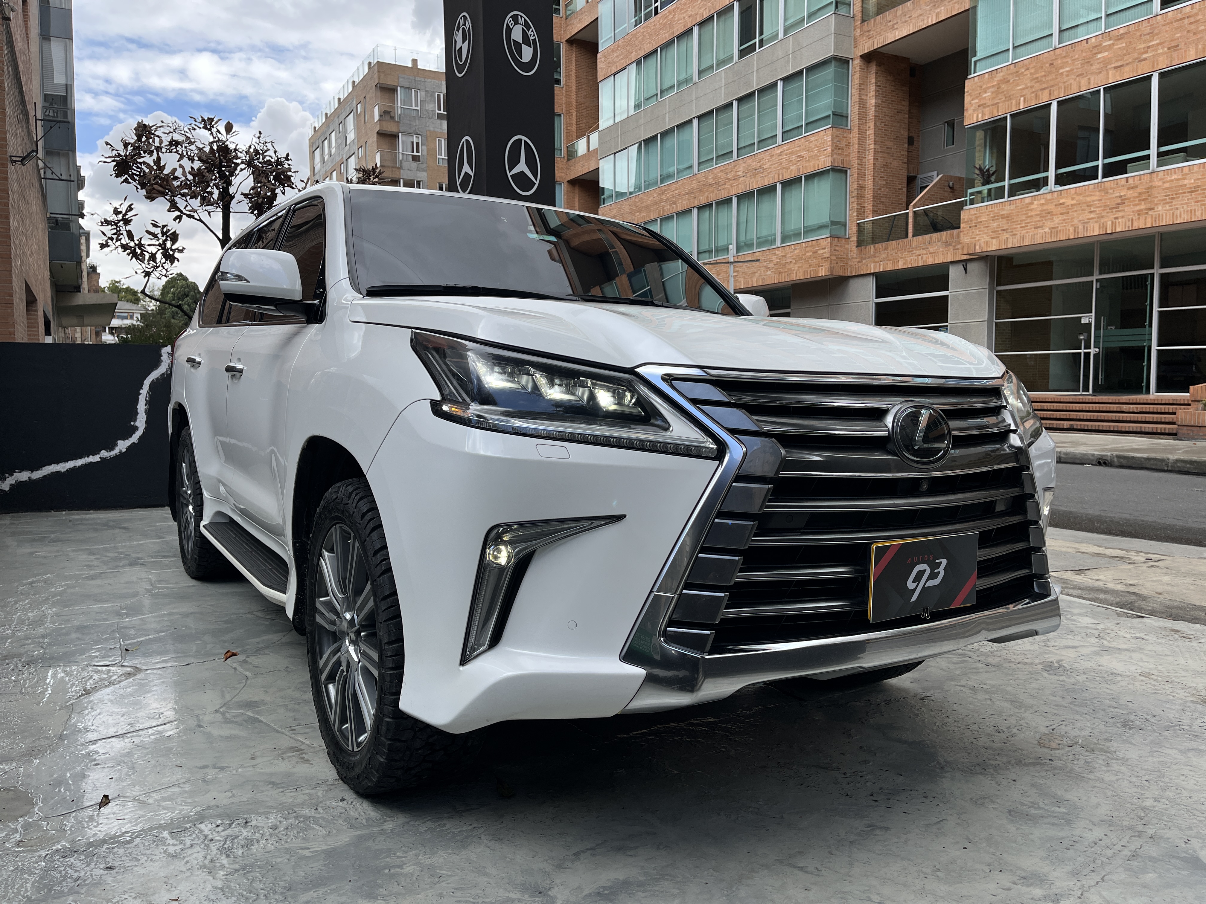 LEXUS LX570 BLINDADA 2016
