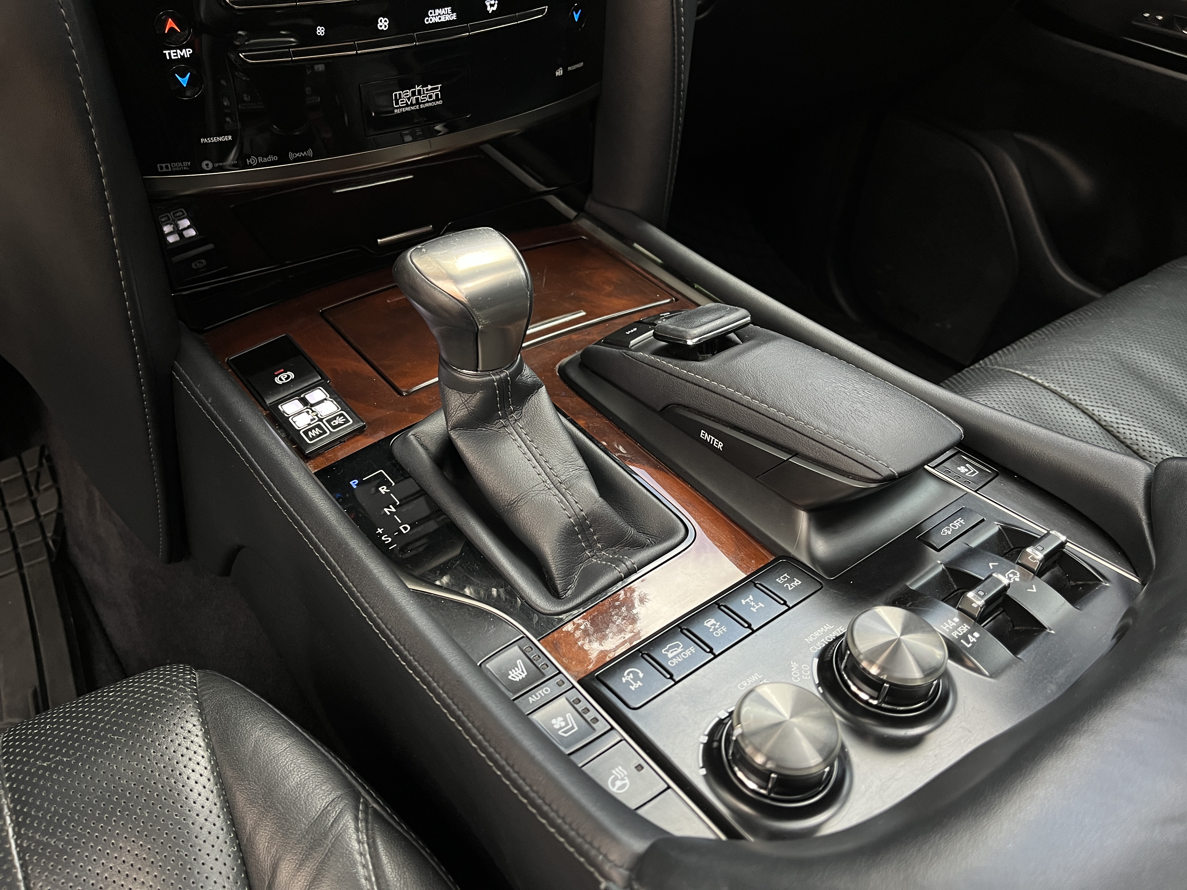 LEXUS LX570 BLINDADA 2016