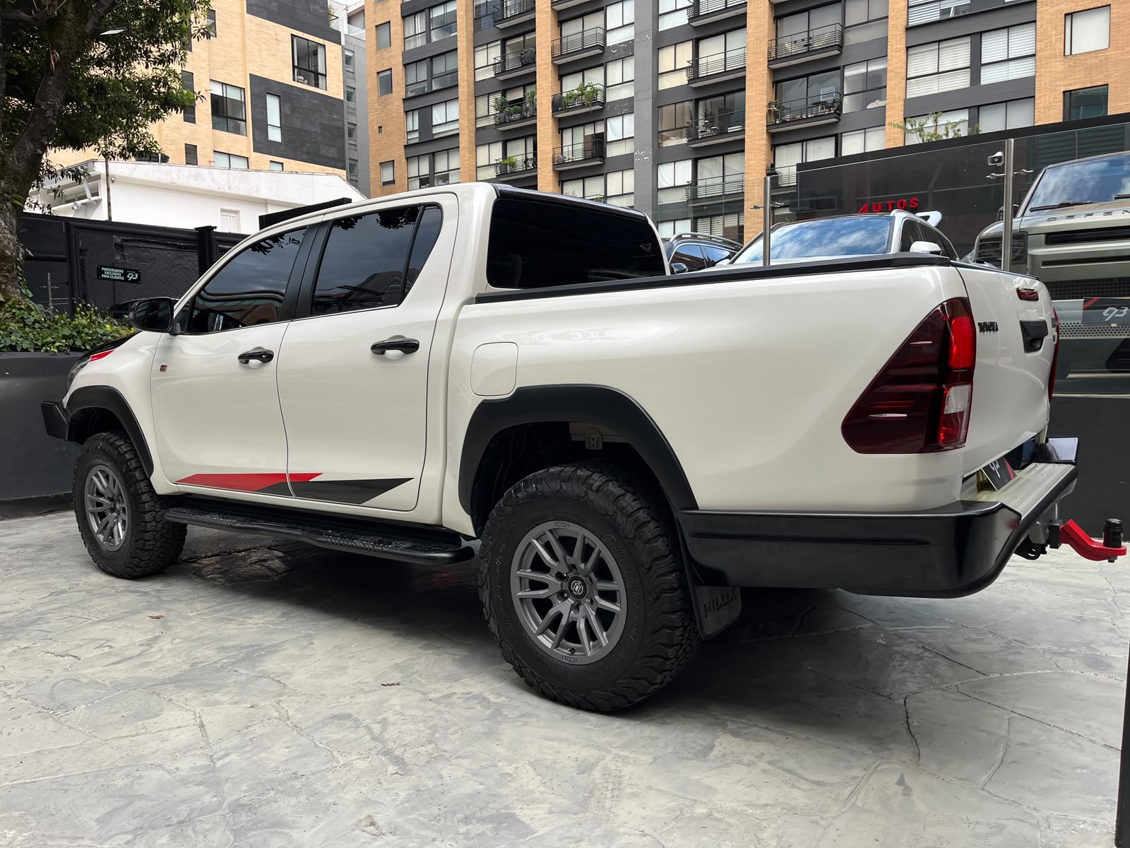 TOYOTA HILUX GR BLINDADA 2020