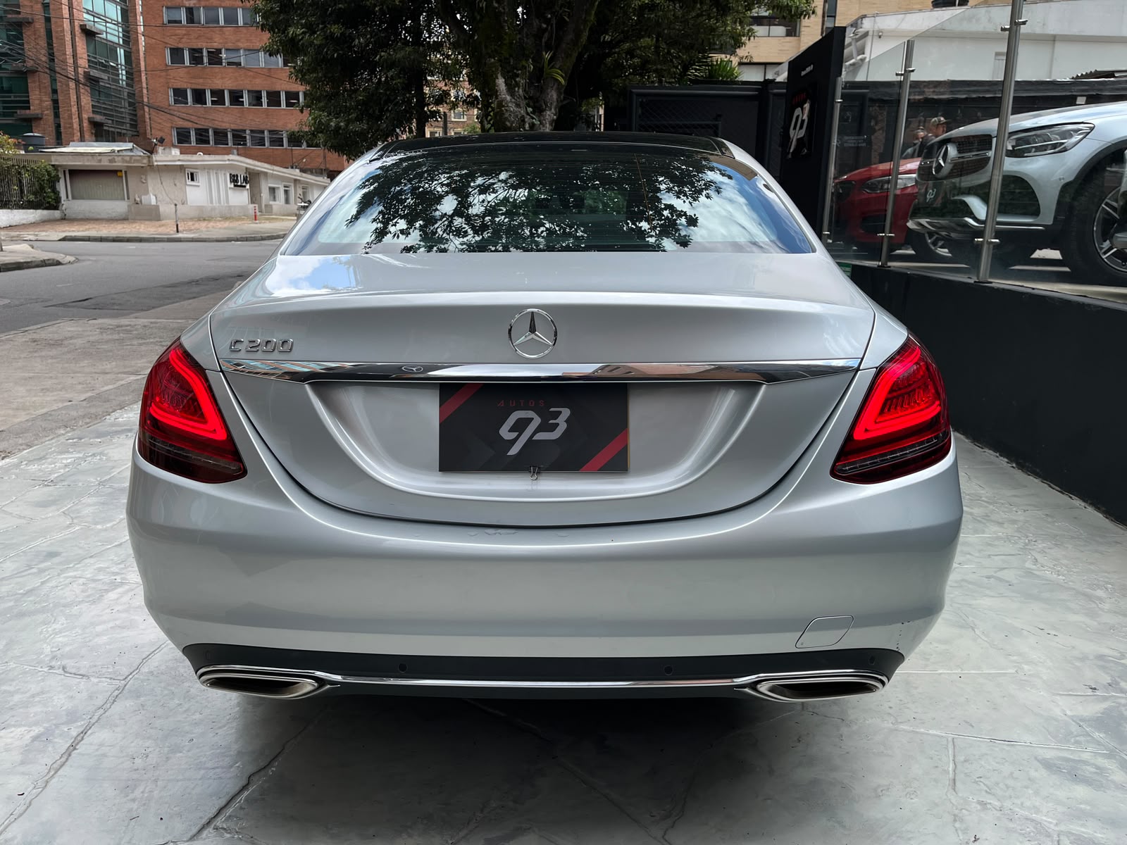 MERCEDES-BENZ C200 2021