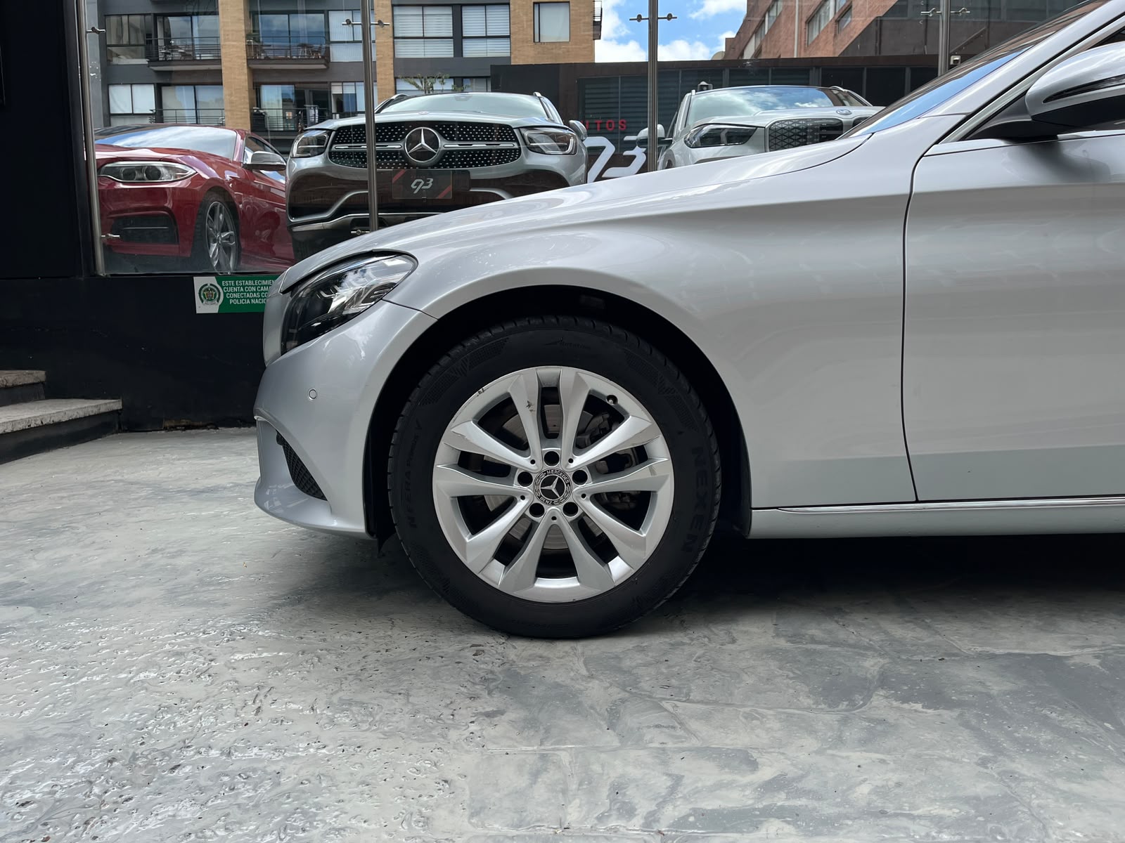 MERCEDES-BENZ C200 2021