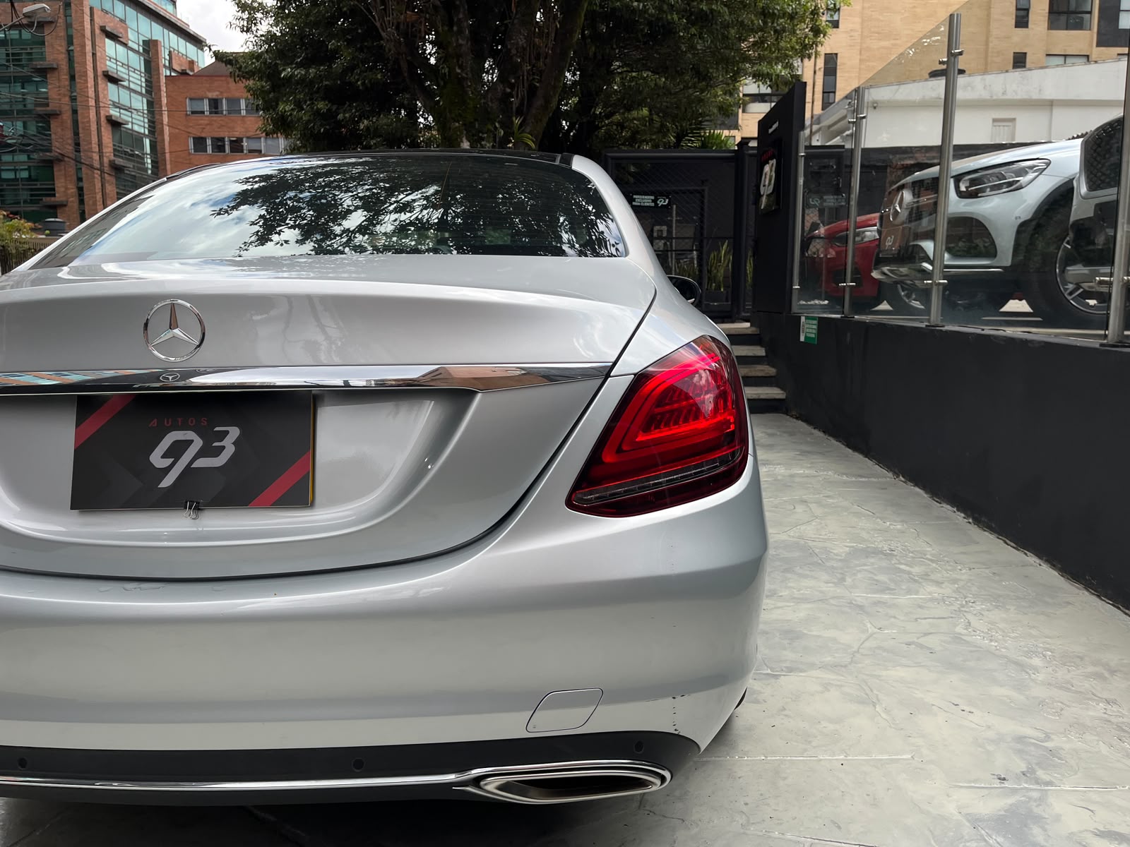 MERCEDES-BENZ C200 2021